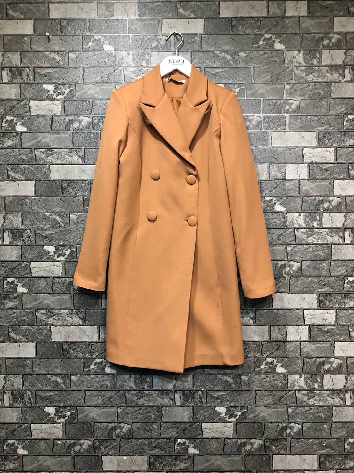 Camel Uzun Düğmeli Ceket