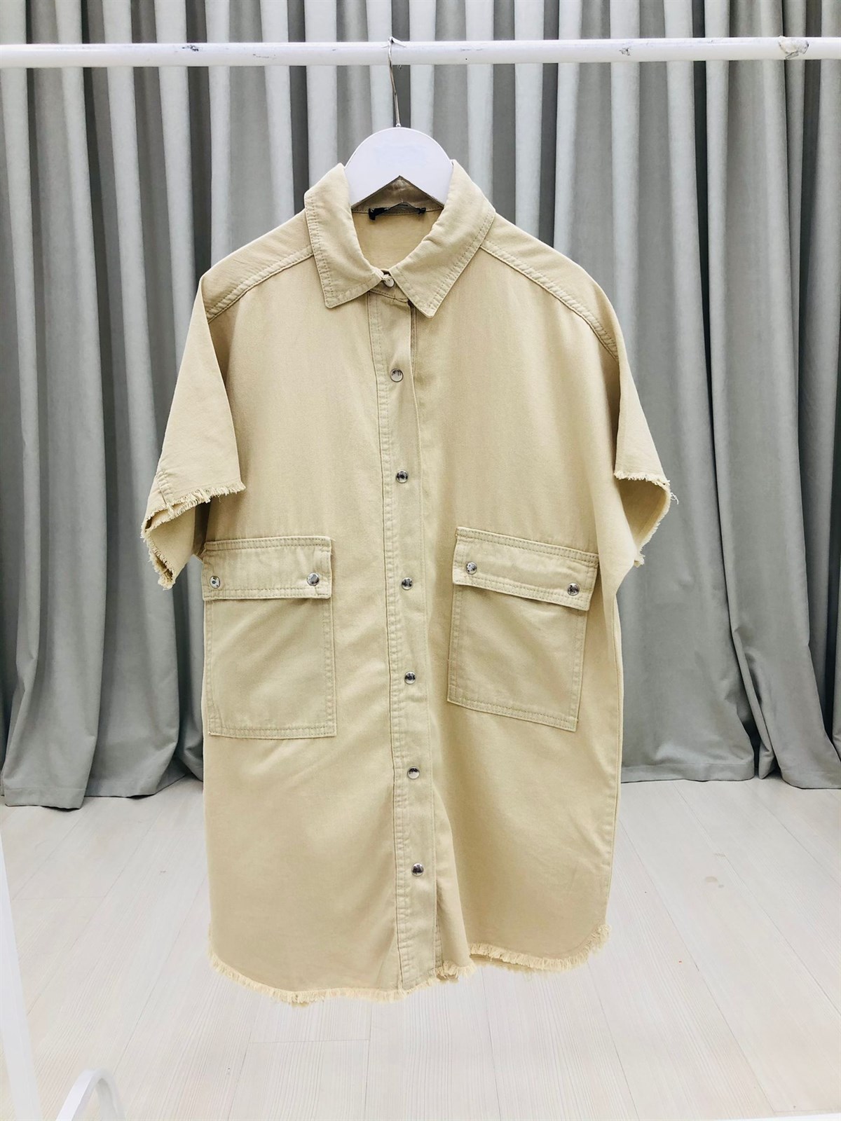 Gabardin Kumaş Altı Saçaklı Cepli Gömlek-Bej