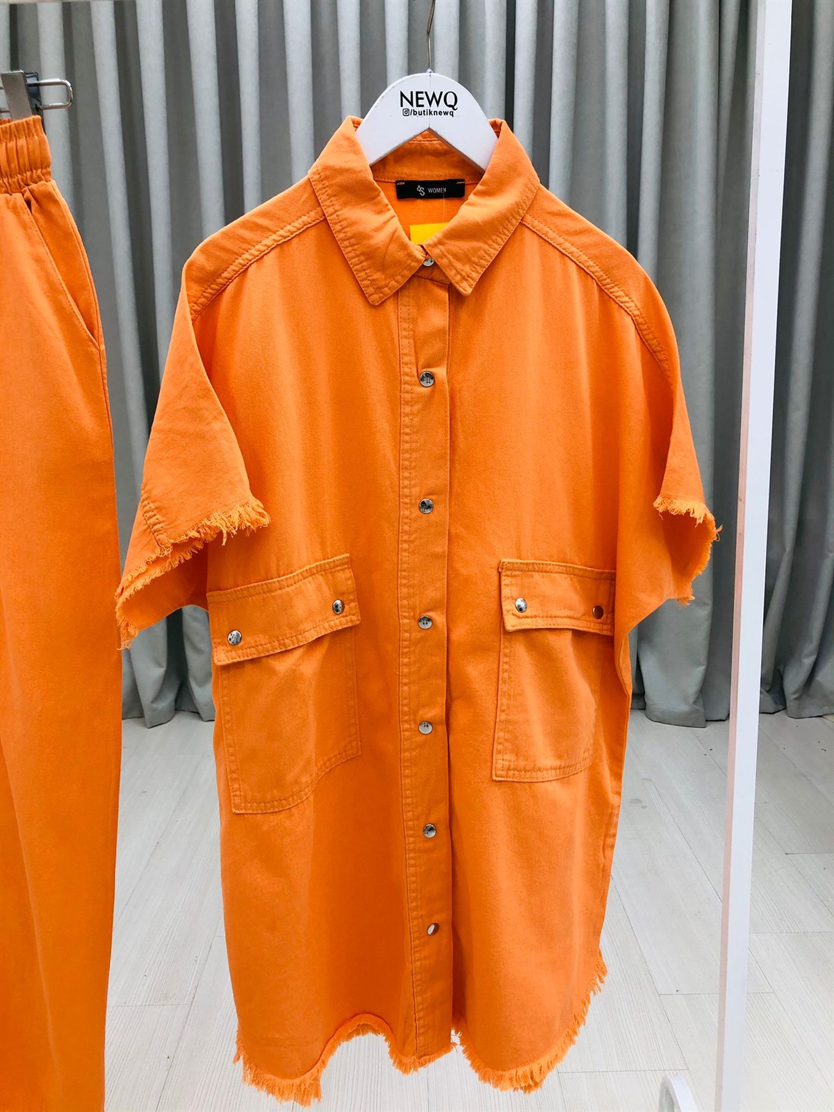 Gabardin Kumaş Altı Saçaklı Cepli Gömlek-Oranj