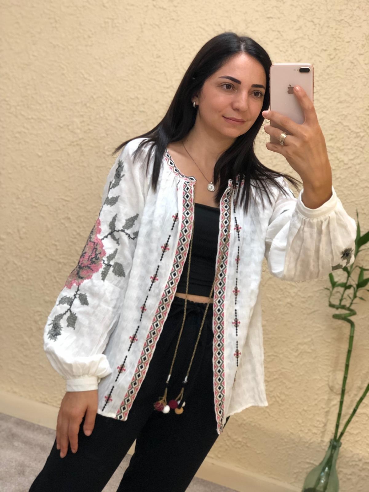 Nakış Detaylı Önü Bağlamalı Hırka