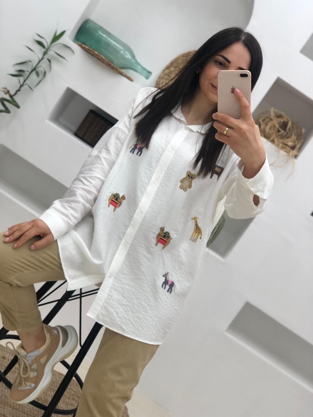 Nakışlı Ekru Salaş Gömlek