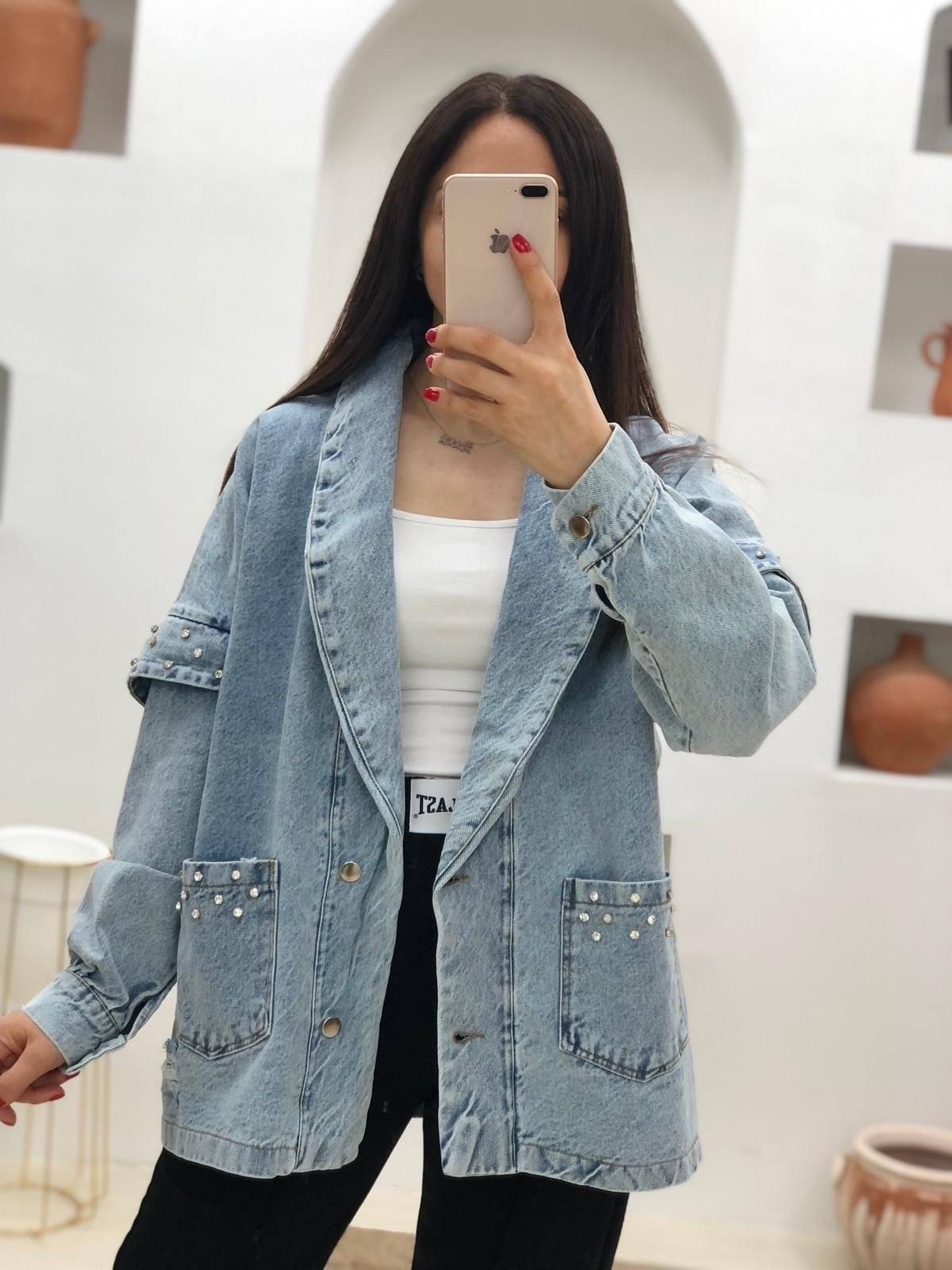 Tasarım Taş Detaylı Kuşaklı Denim Ceket-Mavi