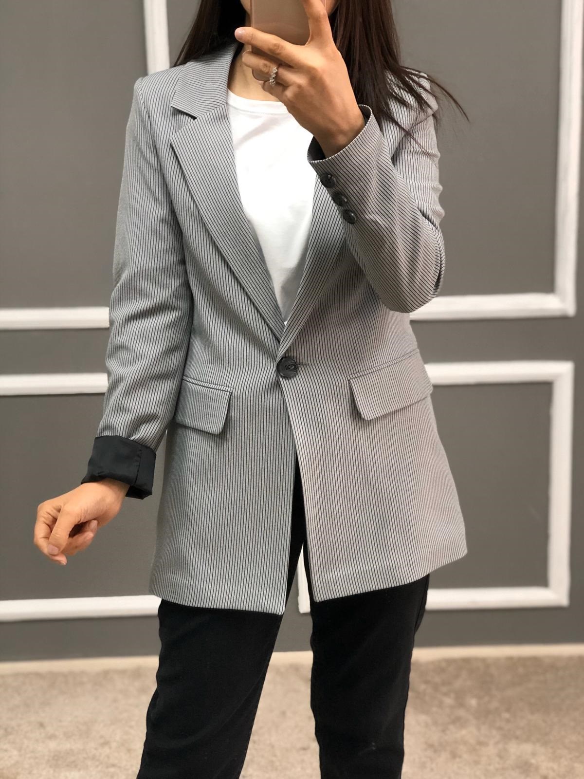 Tek Düğmeli Siyah Desenli Ceket