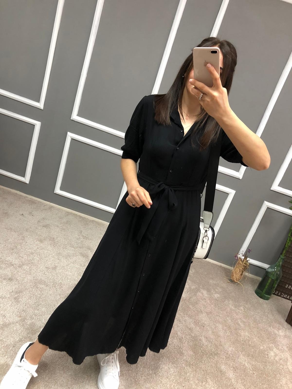 Uzun Düğmeli Gömlek Elbise-Siyah