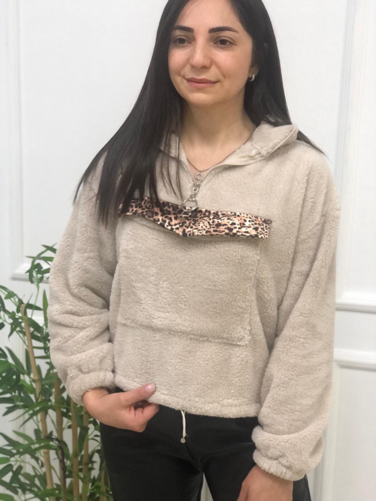 Yaka Fermuarlı Peluş Sweatshirt-Bej