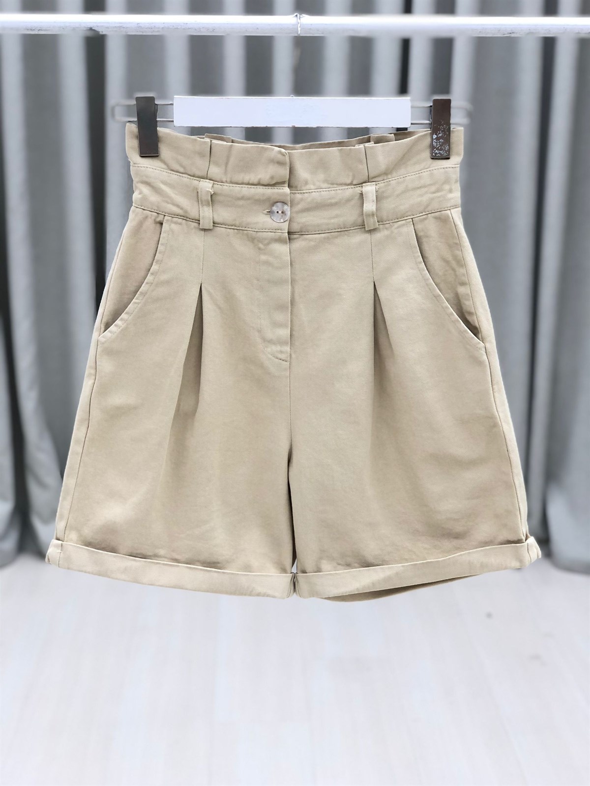 Yüksek Bel Duble Paça Gabardin Şort-Bej