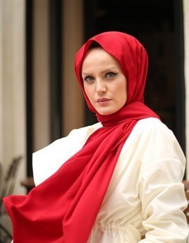 STELLA MEDİNE İPEĞİ ŞAL KIRMIZI