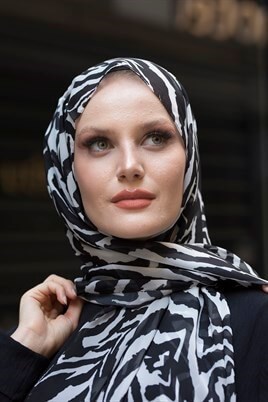 STELLA ZEBRA DESEN ŞAL Siyah Beyaz