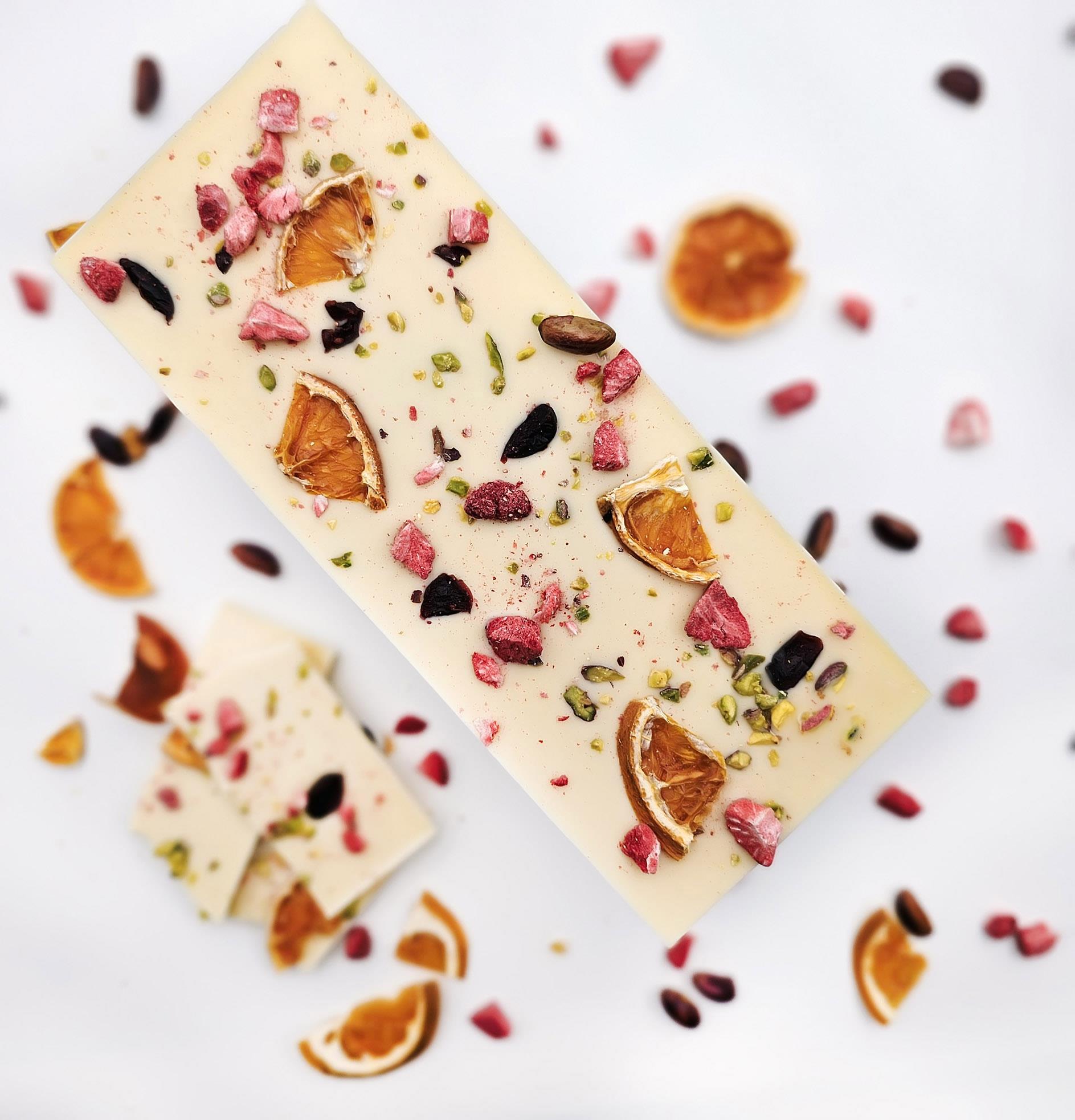 Kuruyemişli Kurutulmuş Meyveli Fildişi Tablet Çikolata