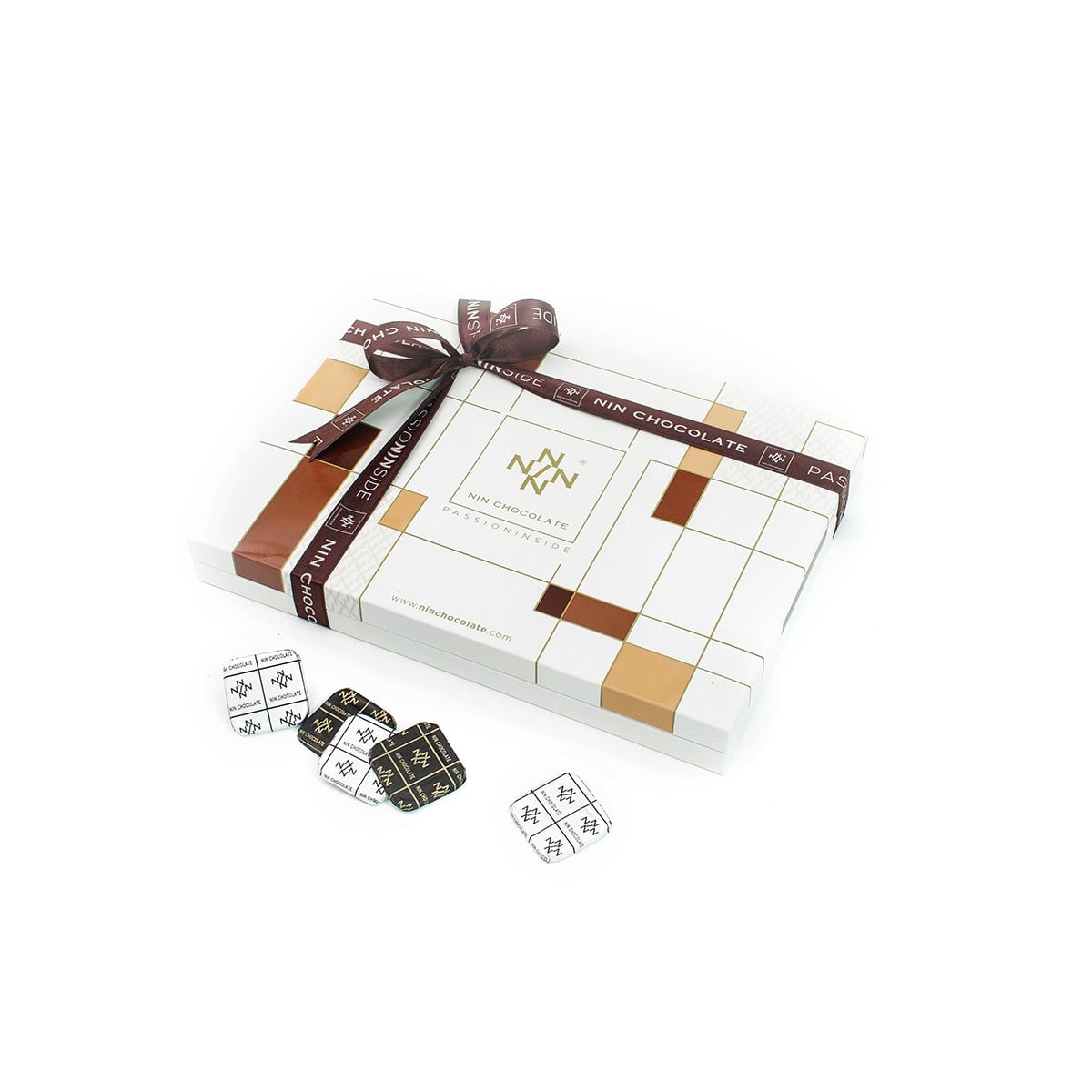 NIN BEYAZ Sütlü&Bitter Sargılı Madlen Çikolata 72'li Paket