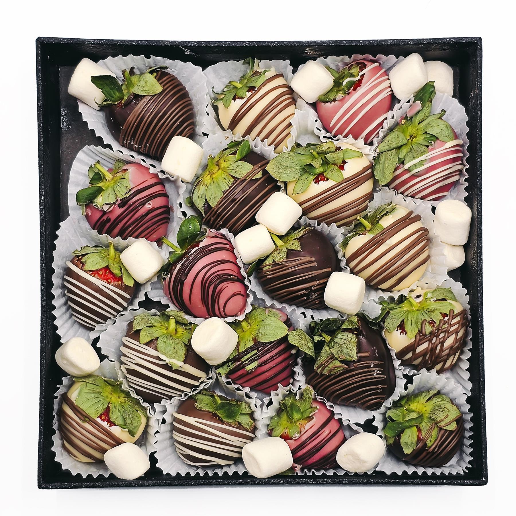 Nin Karışık Çikolata Kaplı Çilek Kutusu 20'li