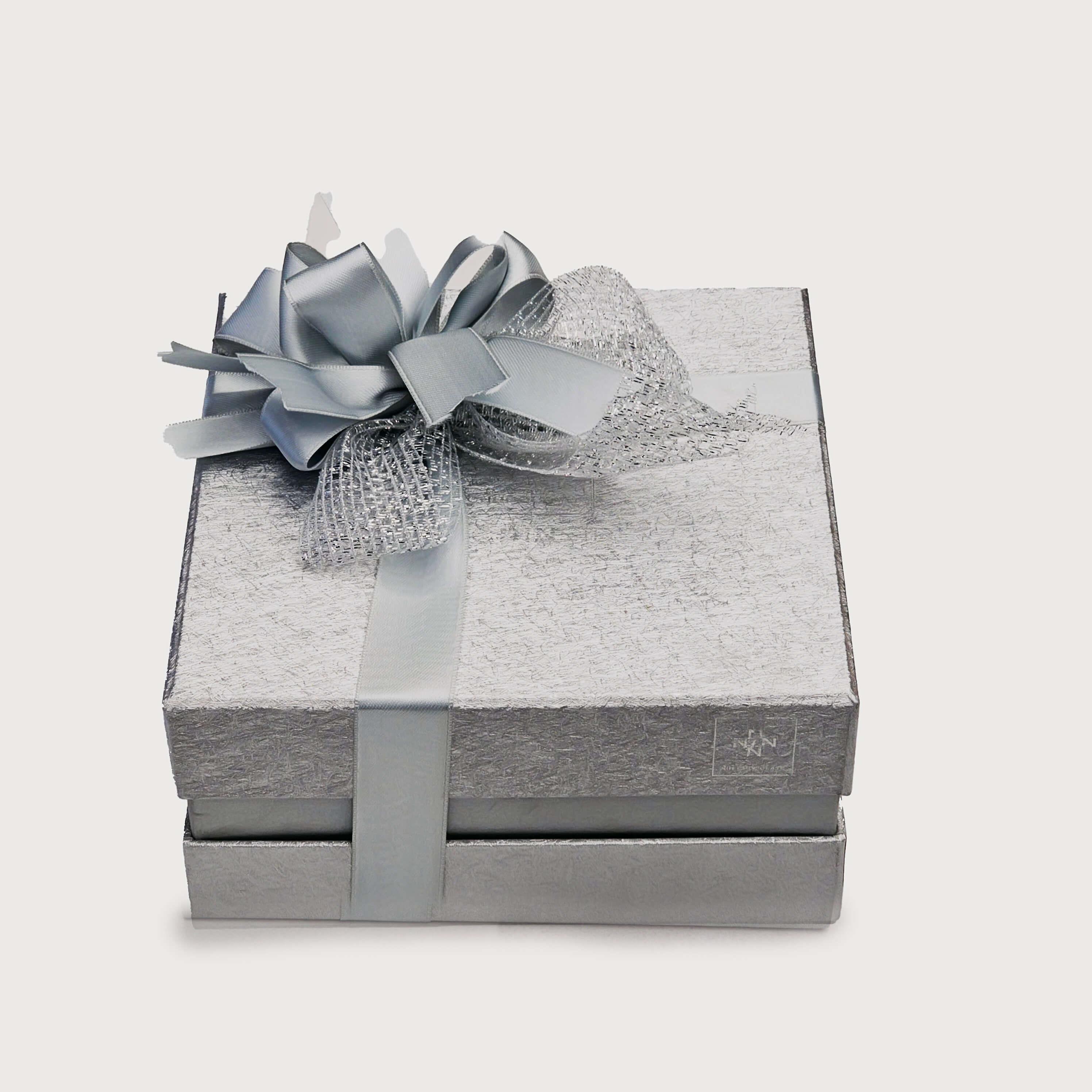 Nin Açık Gri Kutu Spesiyal Çikolata 48 Adet