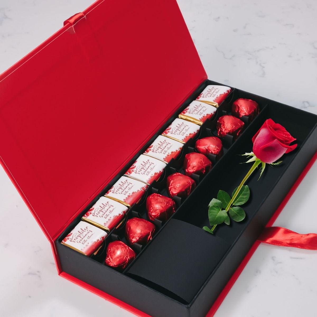 NIN Aşk Çikolata Kutusu Yaldızlı ve Madlen