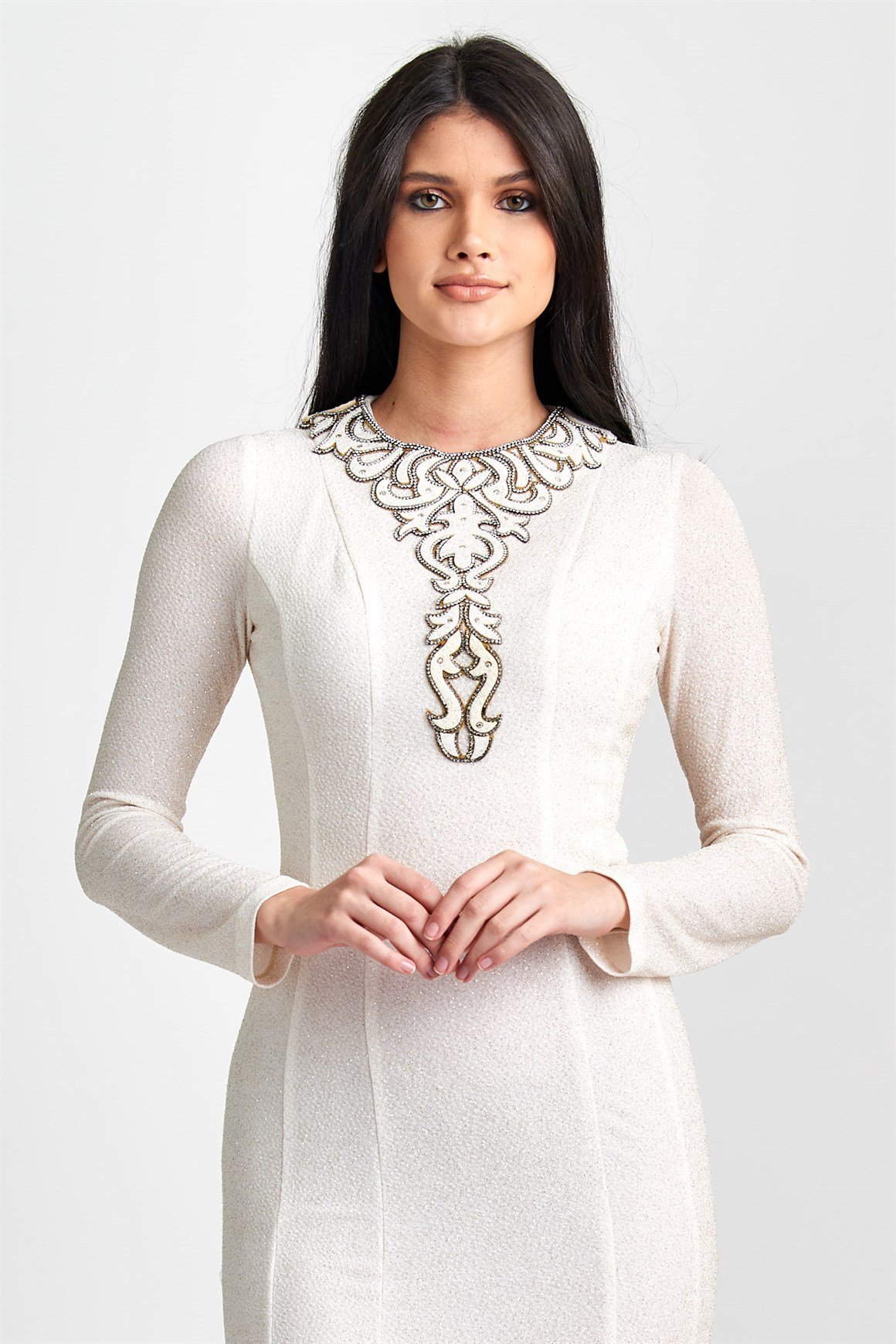 Ekru Yakası Yapıştırma Taşlı Balık Abiye Elbise