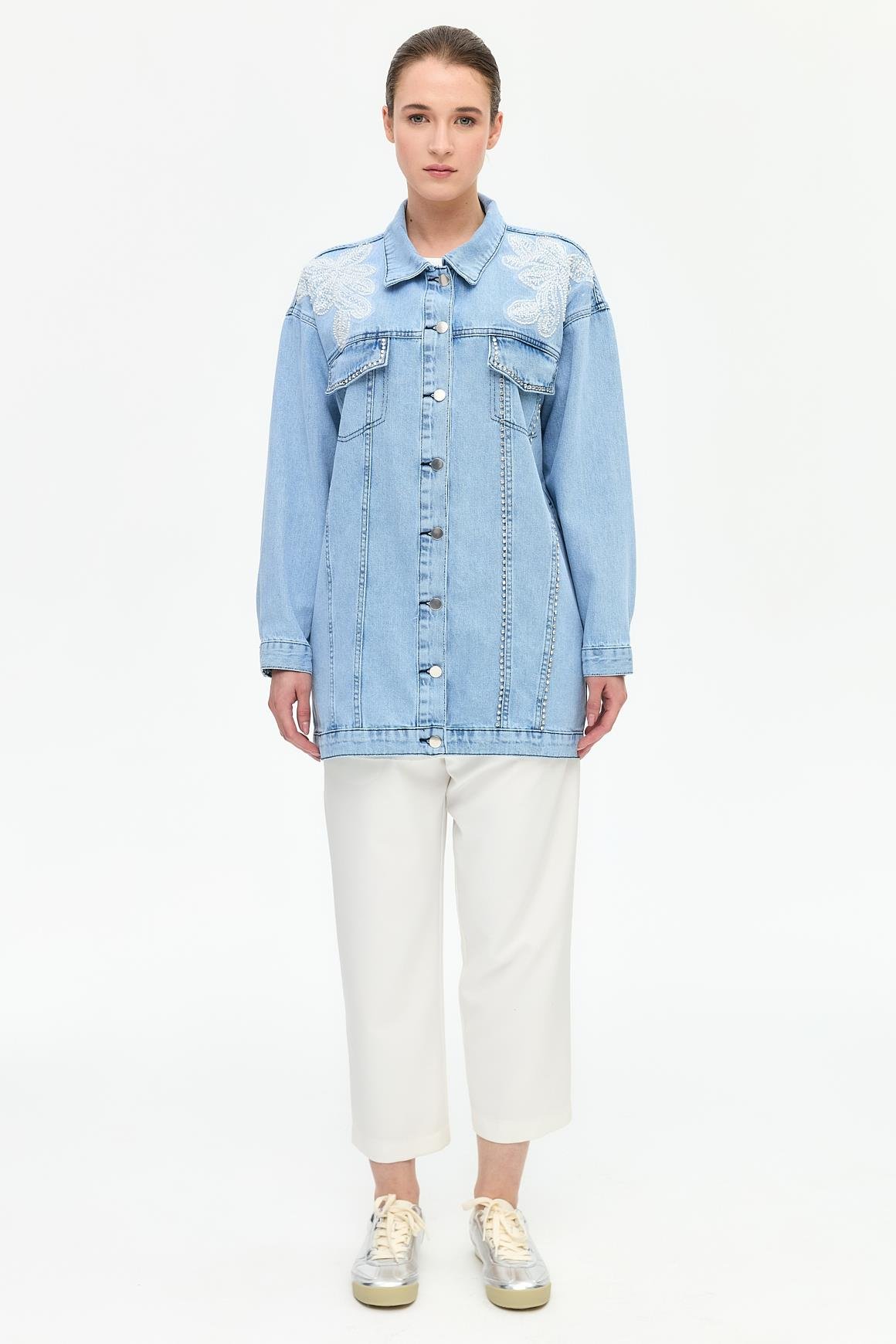 Brode ve İnci Detaylı Kot Ceket  Mavi