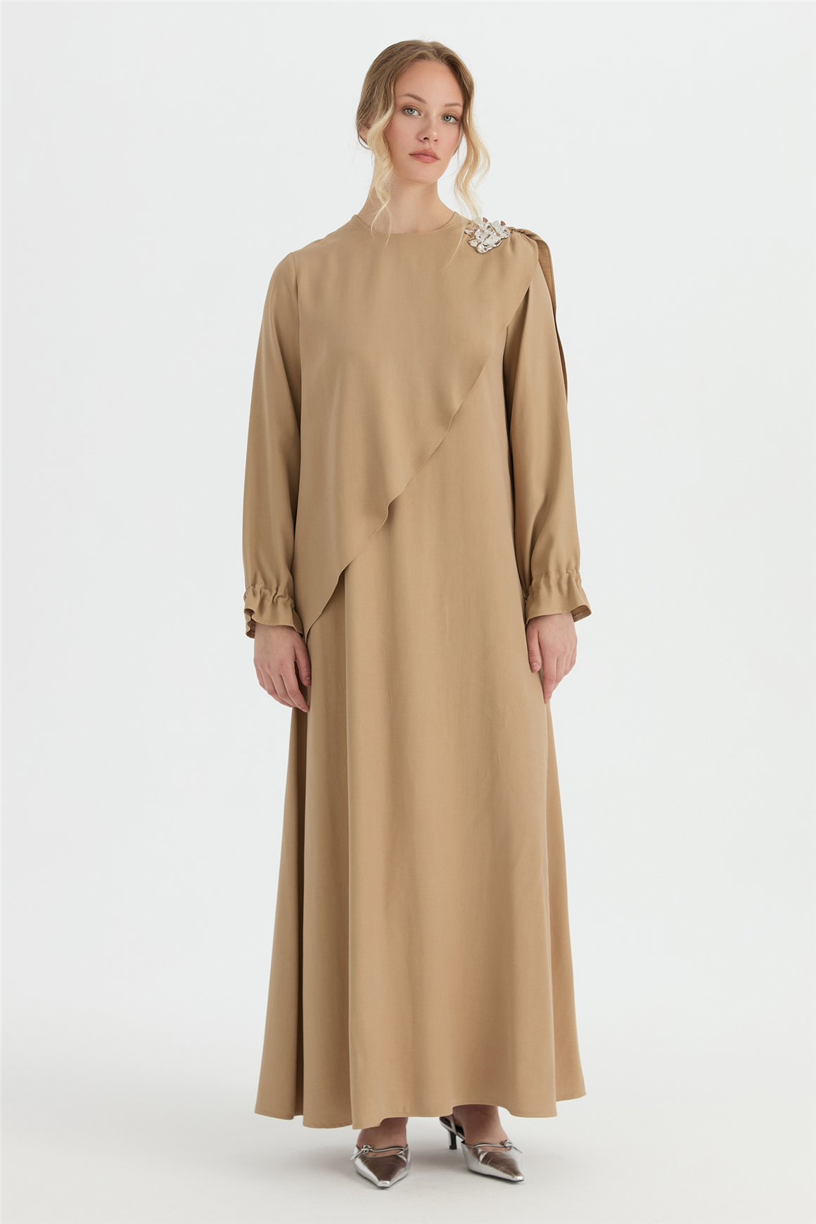 Omuz Aksesuarlı Elbise  Camel