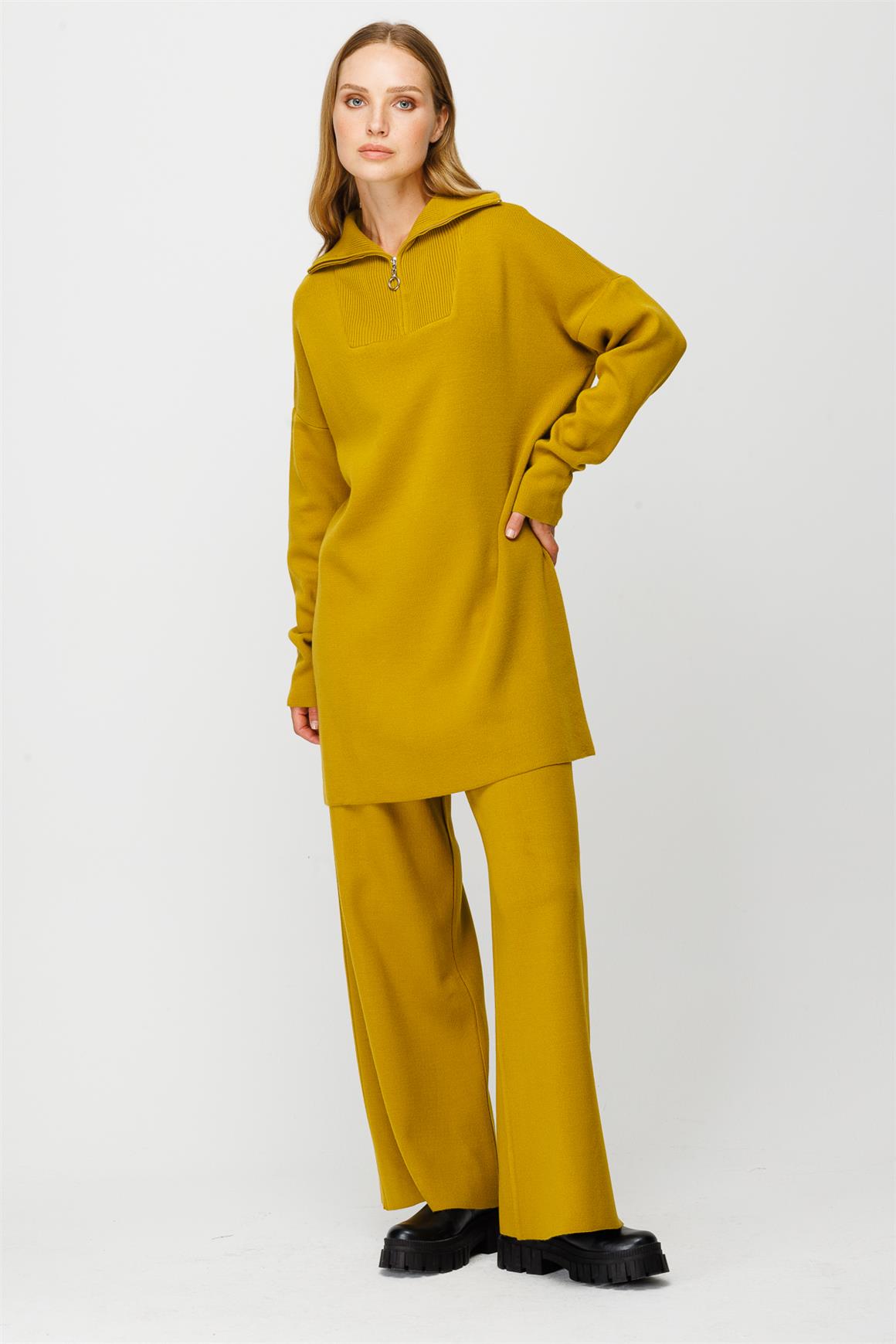 Fermuar Kapama Yakalı Triko Pantolonlu Takım  Fıstık Yeşili