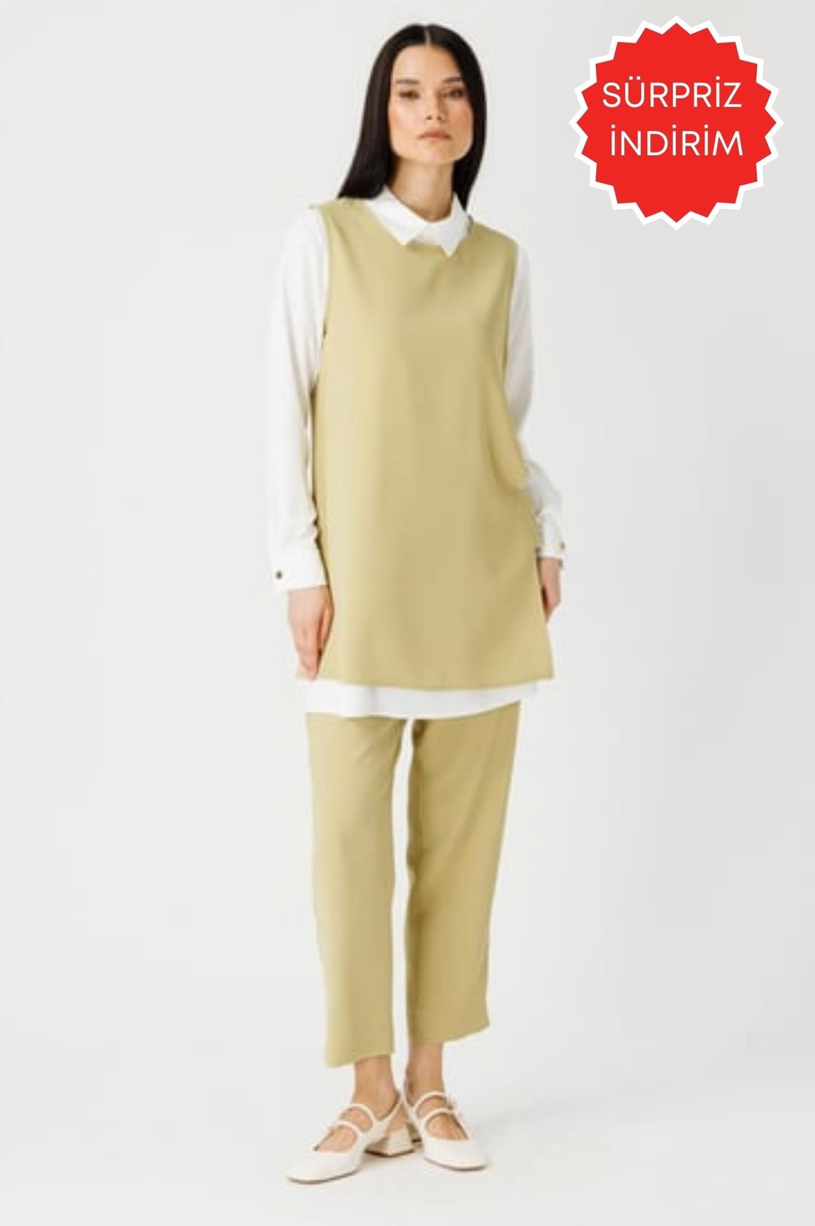 Pencere Detaylı Süveter Tunik Pantolon Takım  Fıstık Yeşili