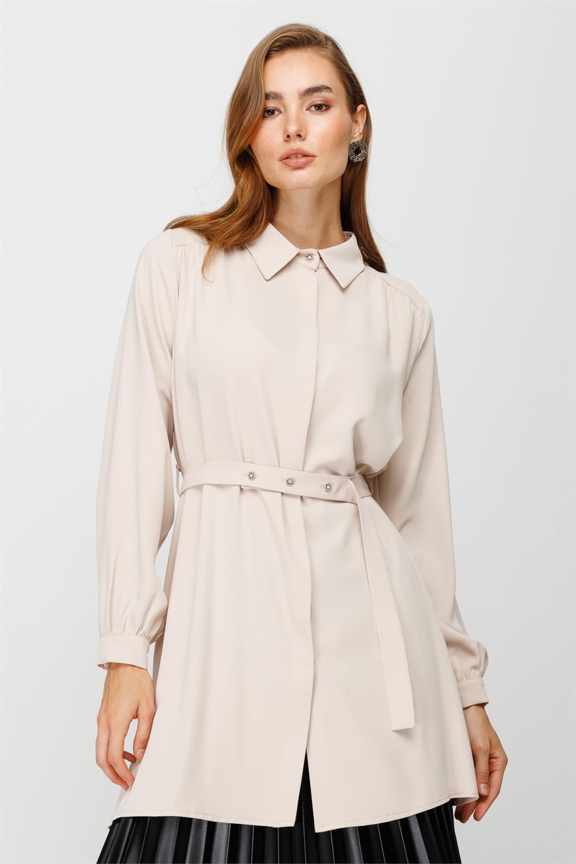 Kemer Detaylı Dökümlü Kumaş Tunik  Taş