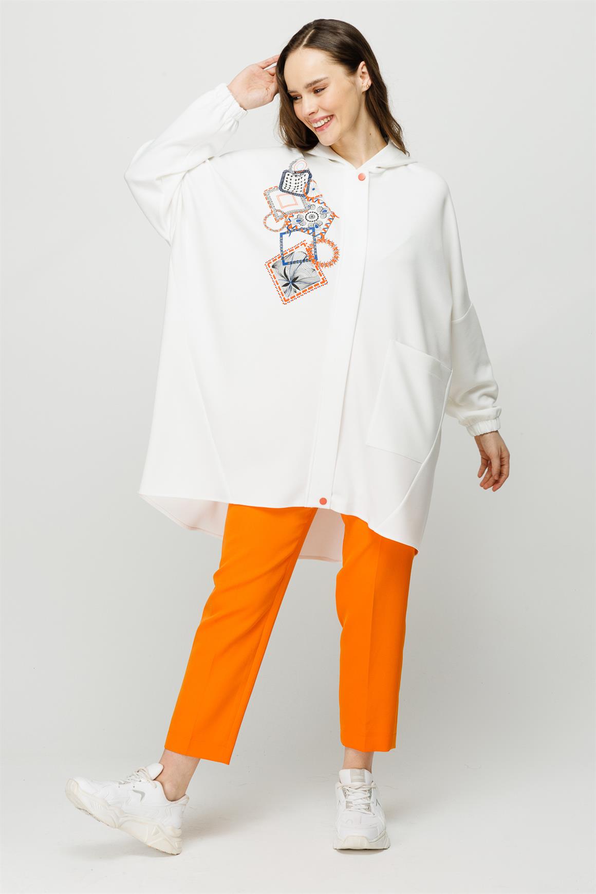 Trend Baskı Detaylı Kapişonlu Oversize Tunik  Ekru