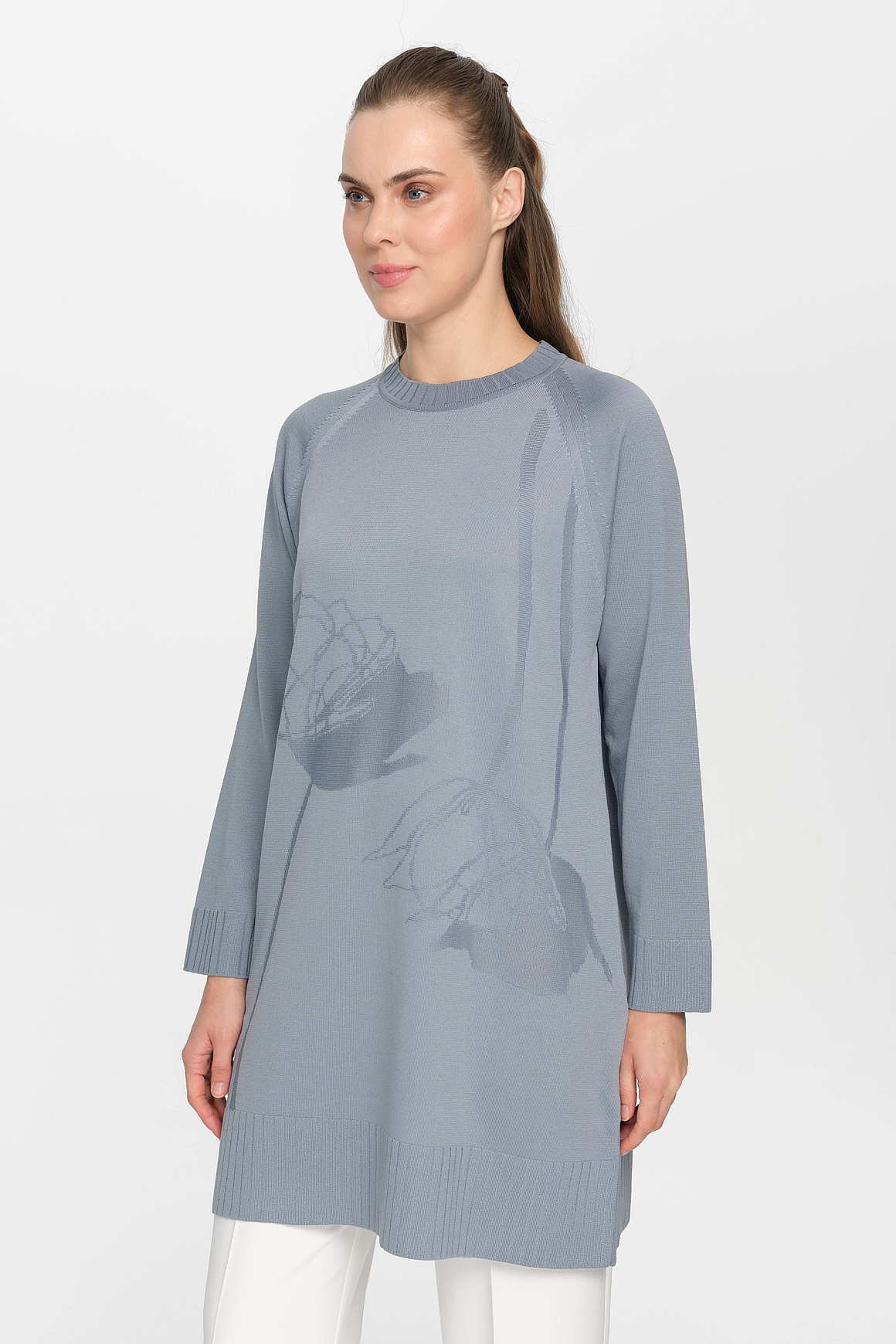 Nakış Detaylı Raglan Kol Triko Tunik  Gri