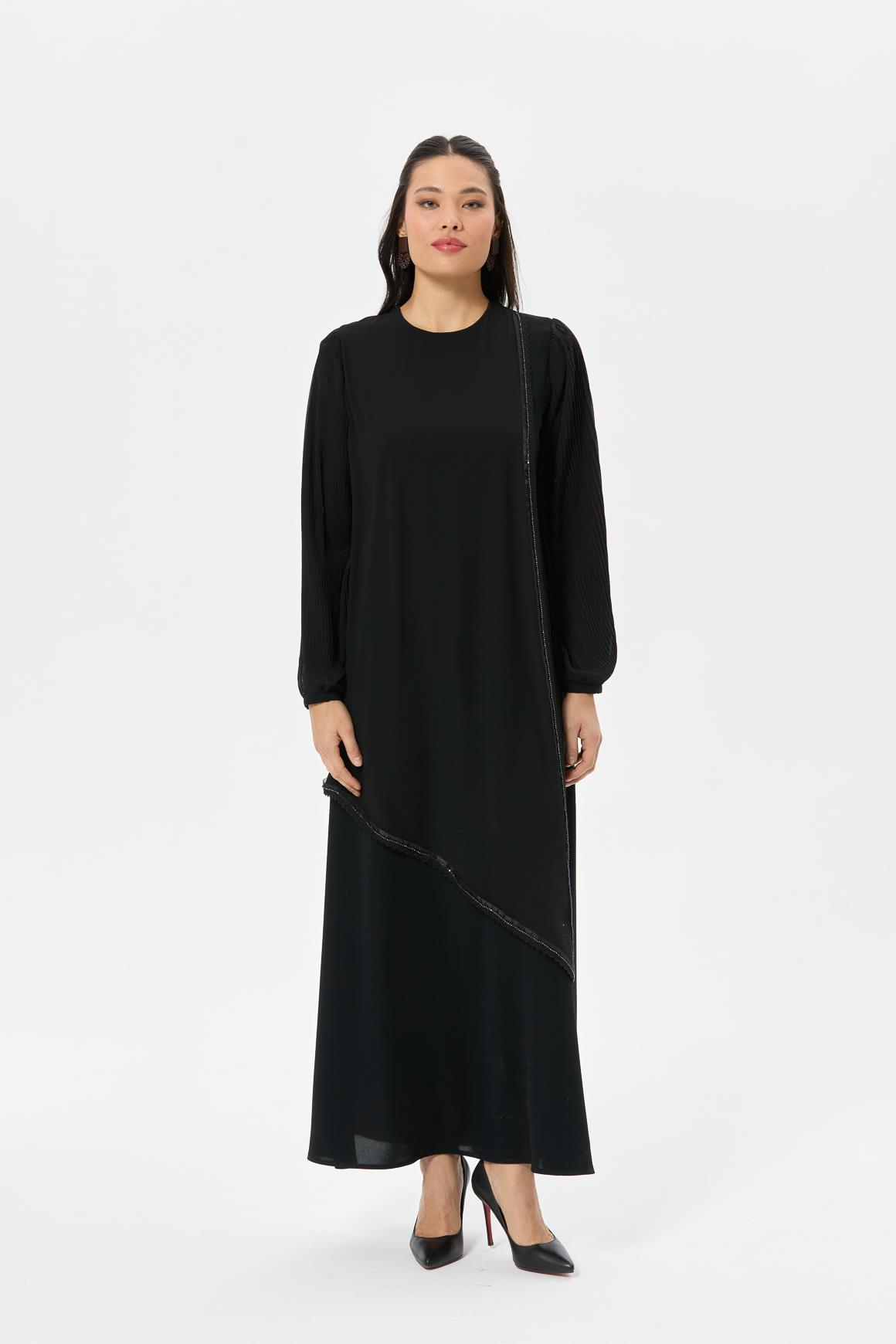 Kolu Pilise Detaylı Elbise  Siyah