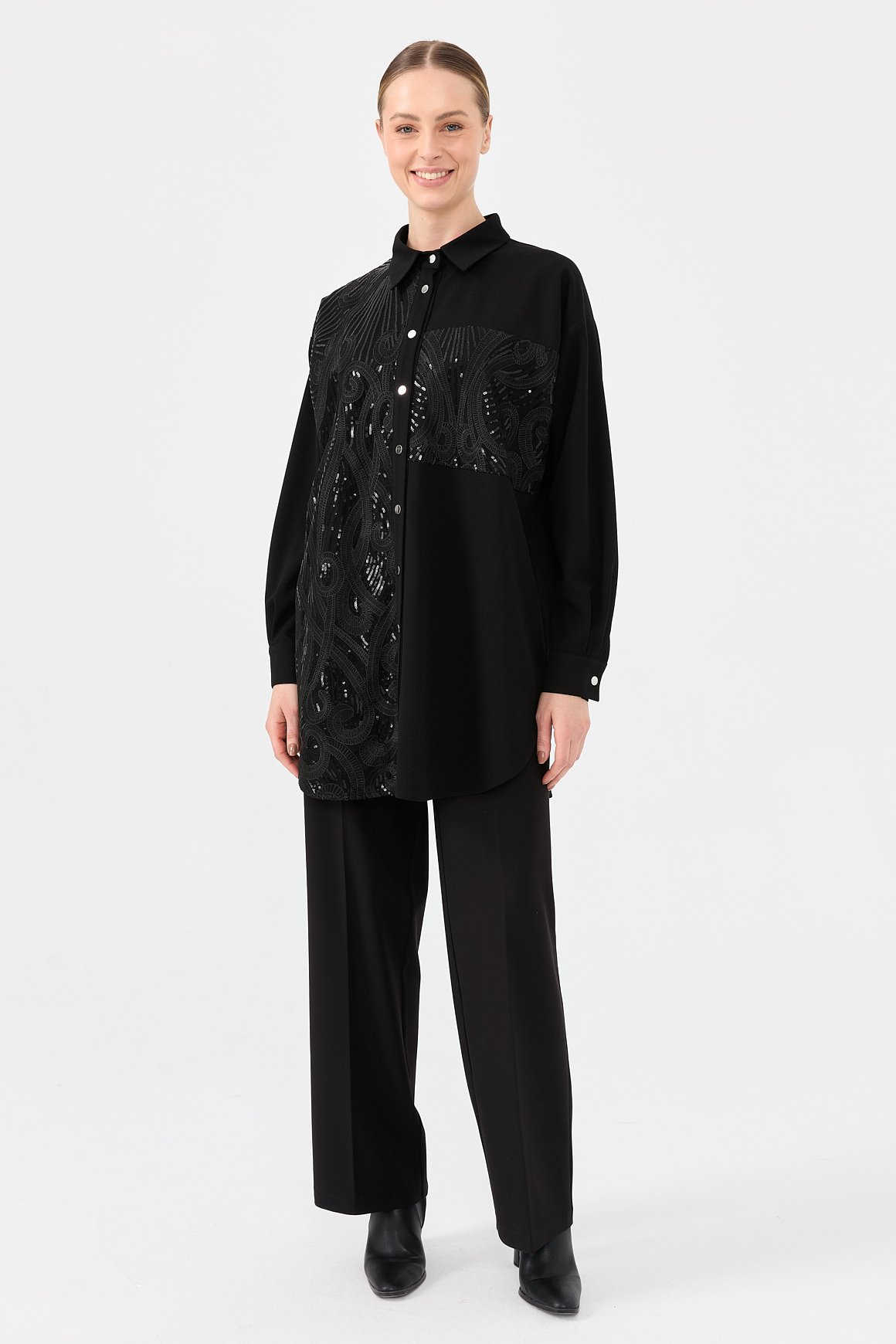Dantel Detaylı Şık Gömlek  Siyah