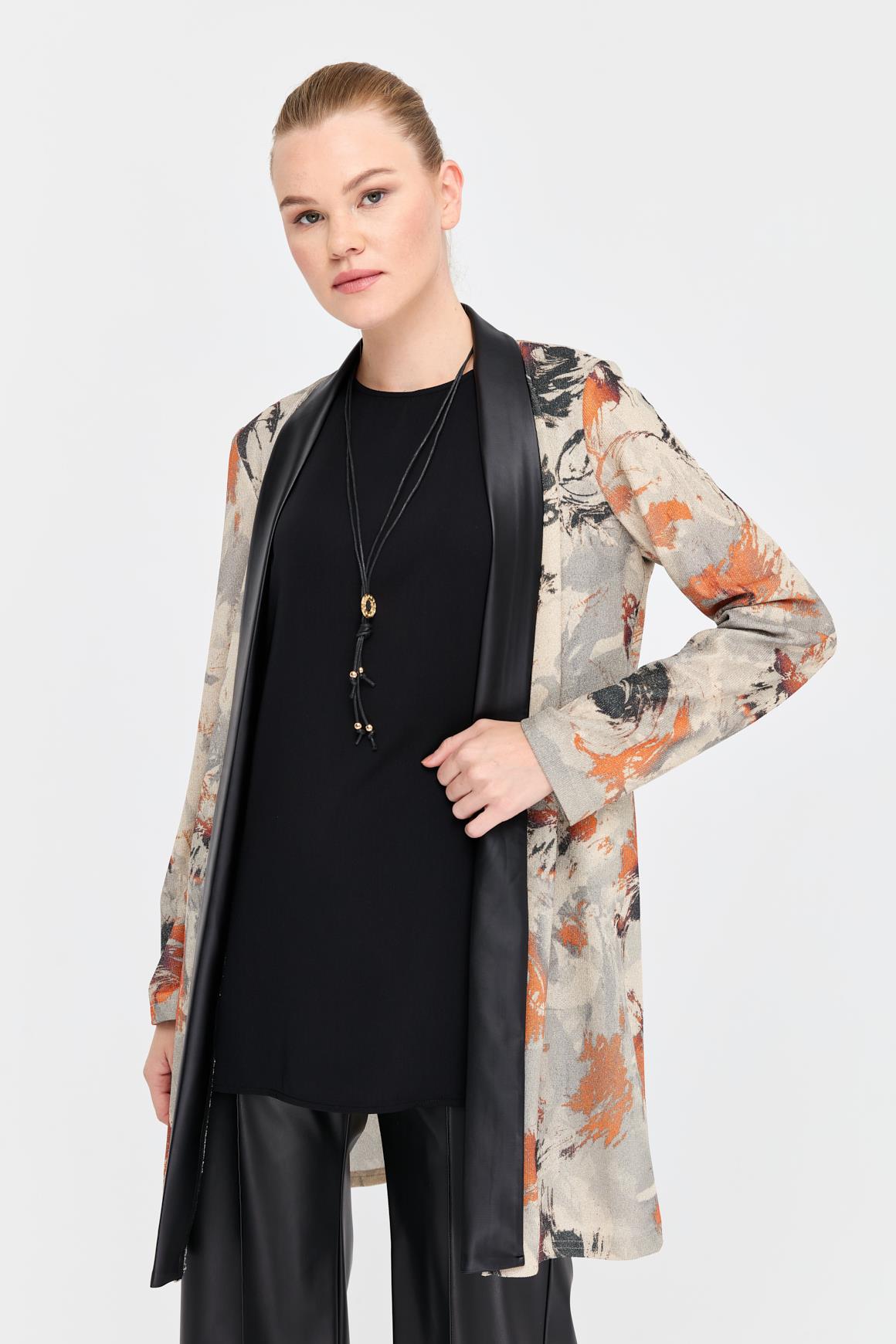 Özel Desenli Kolyeli İç Dış Takım  Bej