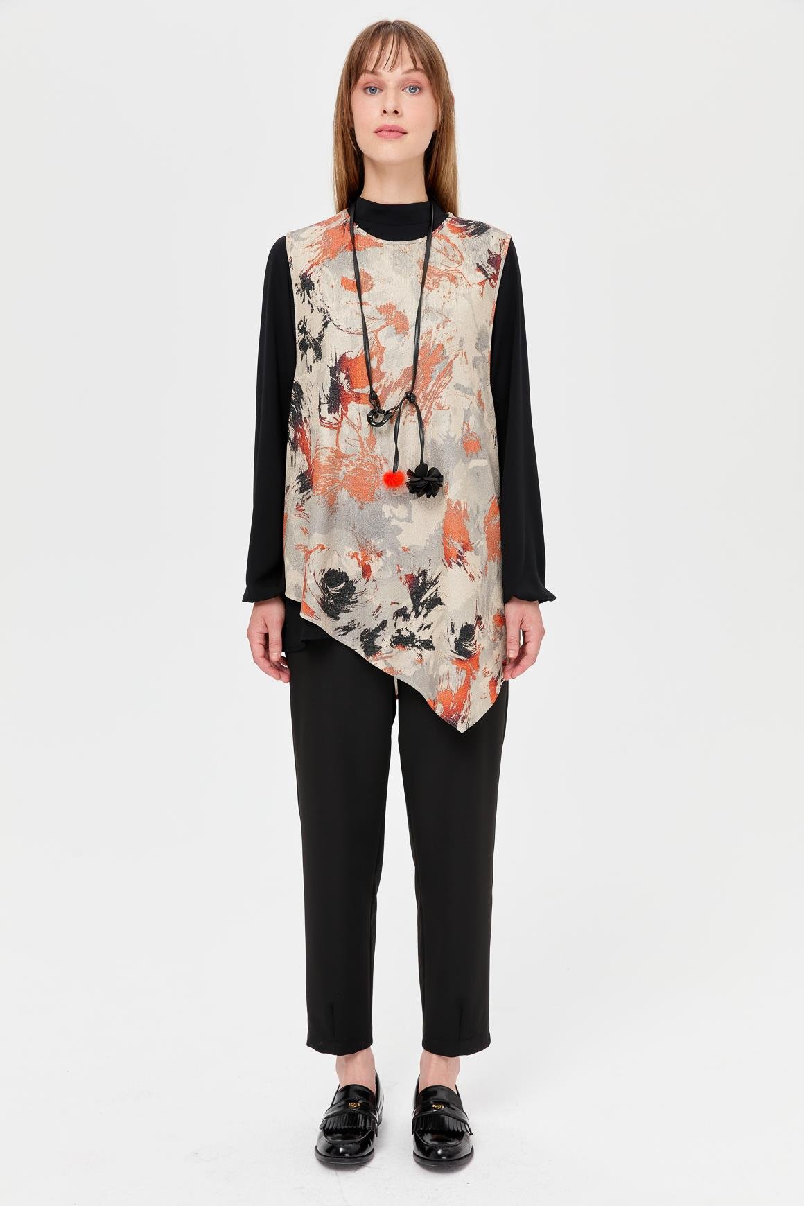 Patterned Necklace Detailed Trousers Suit - Beige