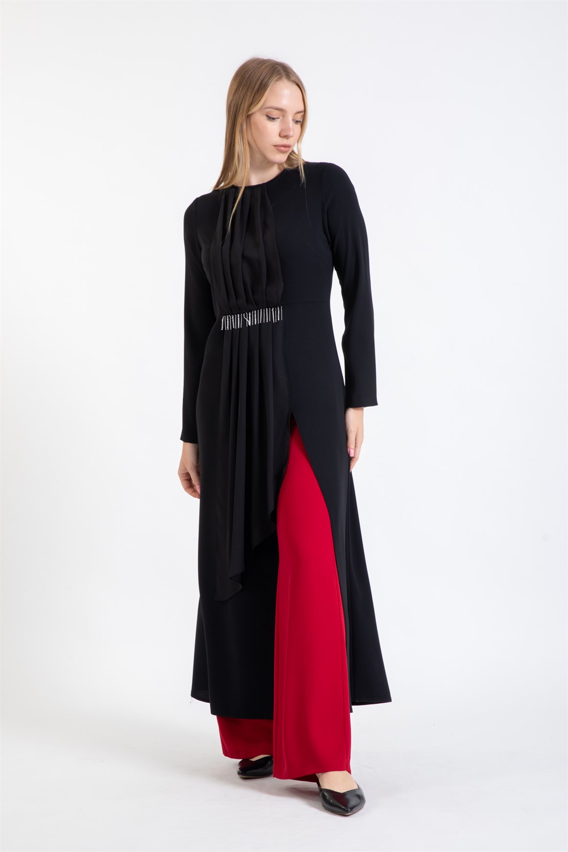Pilise Detaylı Pantolonlu Takım  Kırmızı · 5
