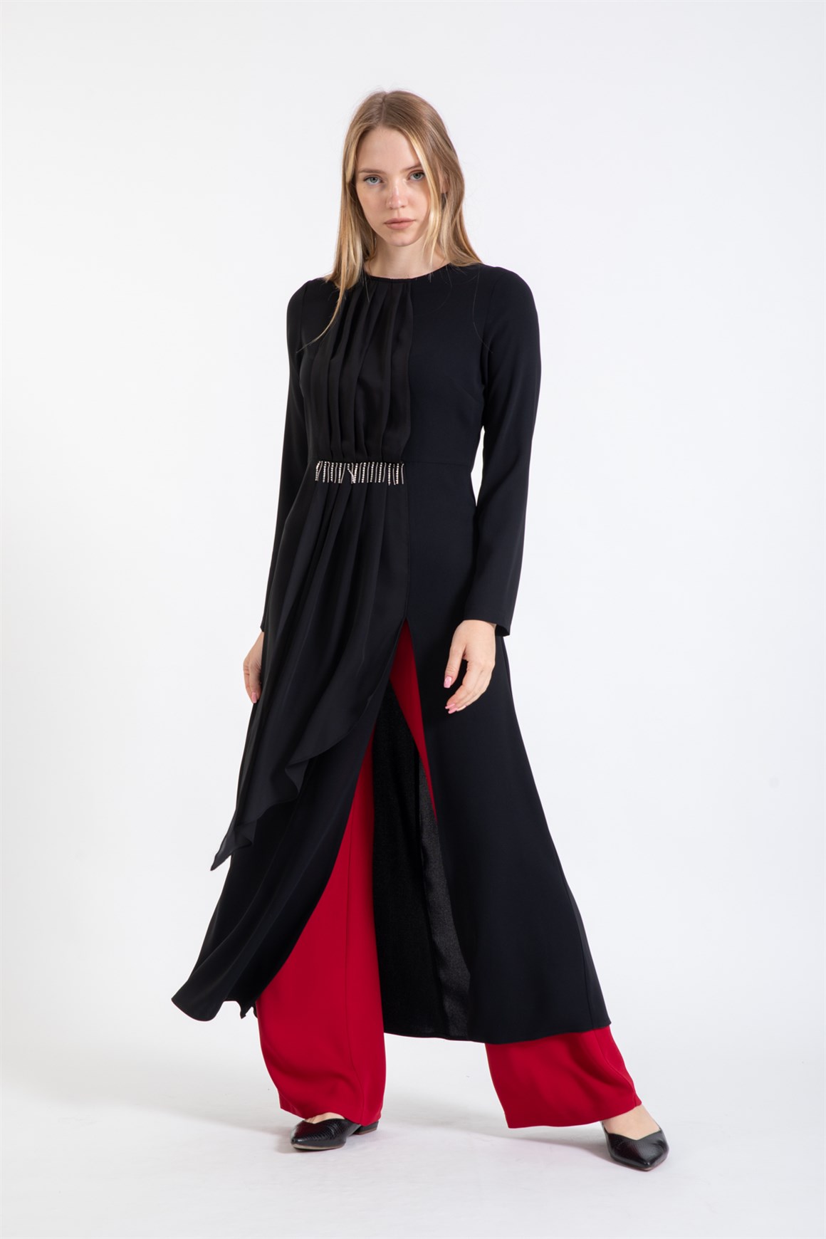 Pilise Detaylı Pantolonlu Takım  Kırmızı · 3