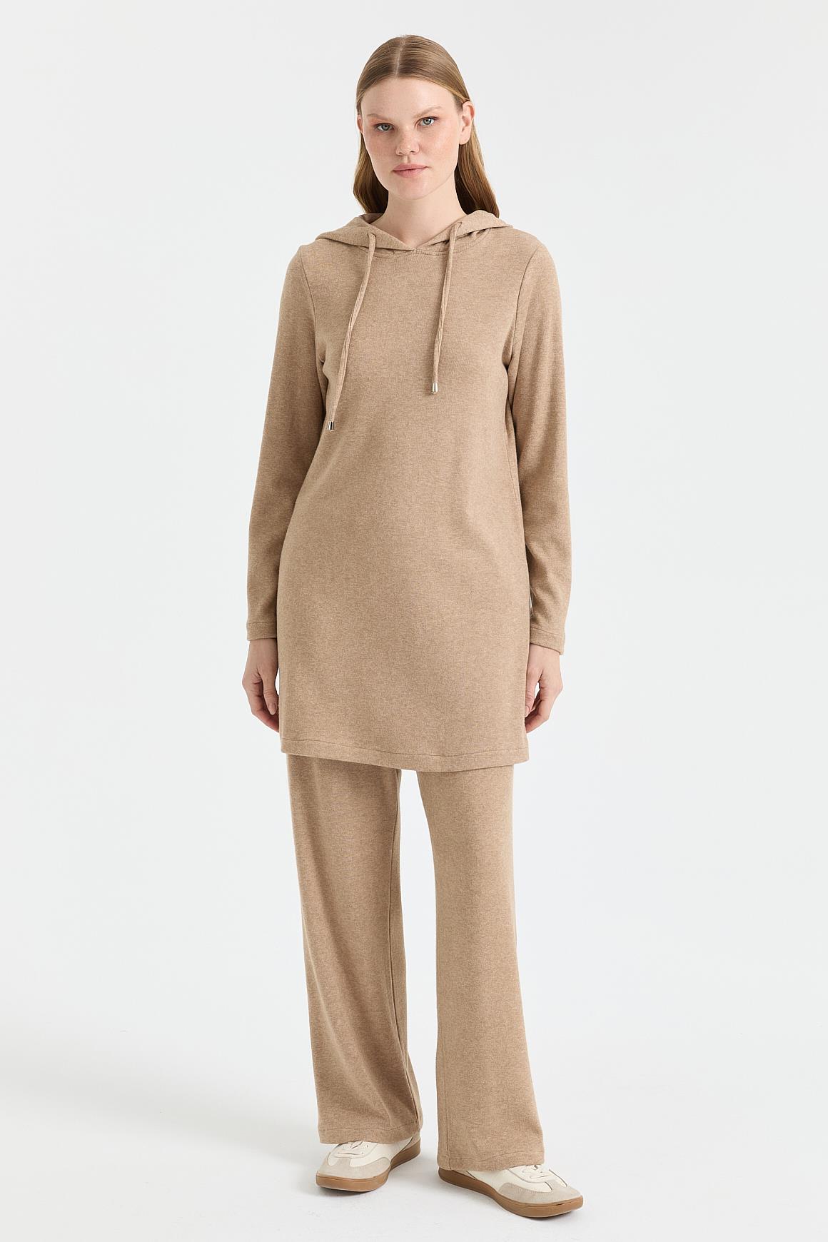 Rahat Kesim Pantolonlu Takım  Vizon