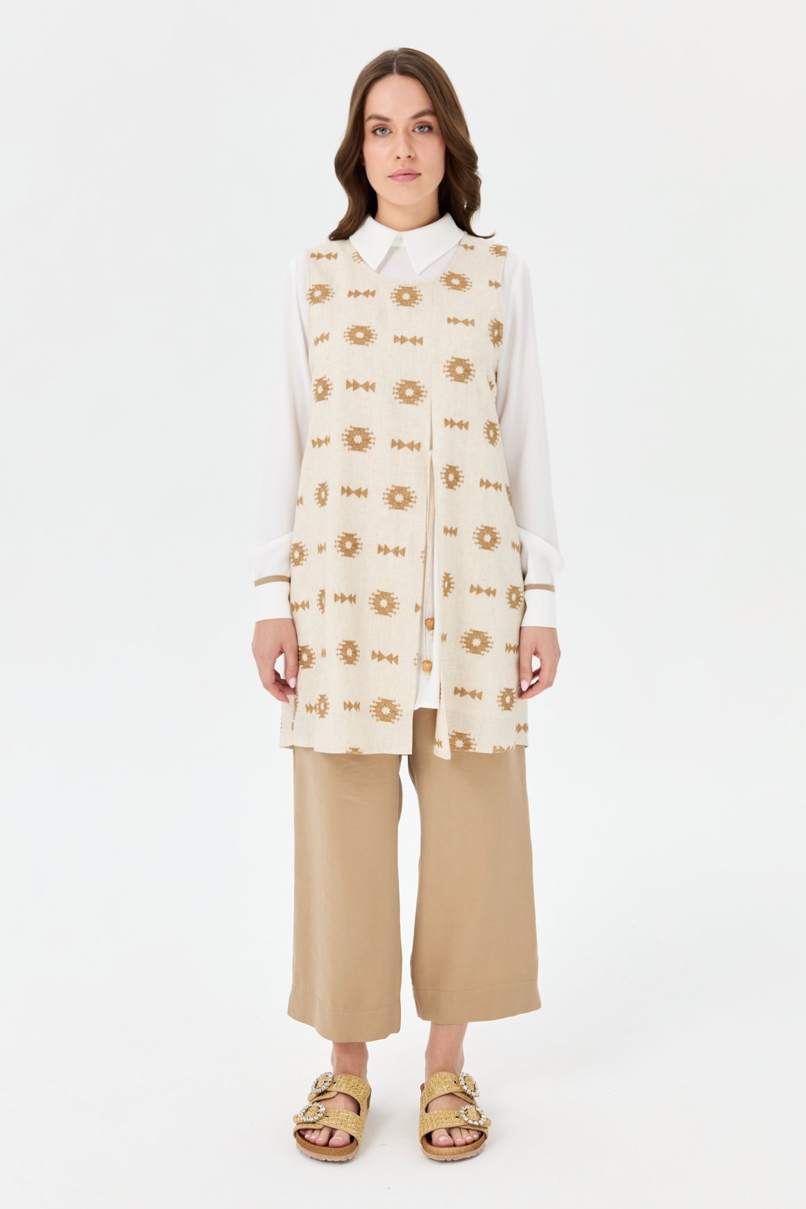 Retro Desenli Pantolonlu Takım  Bej