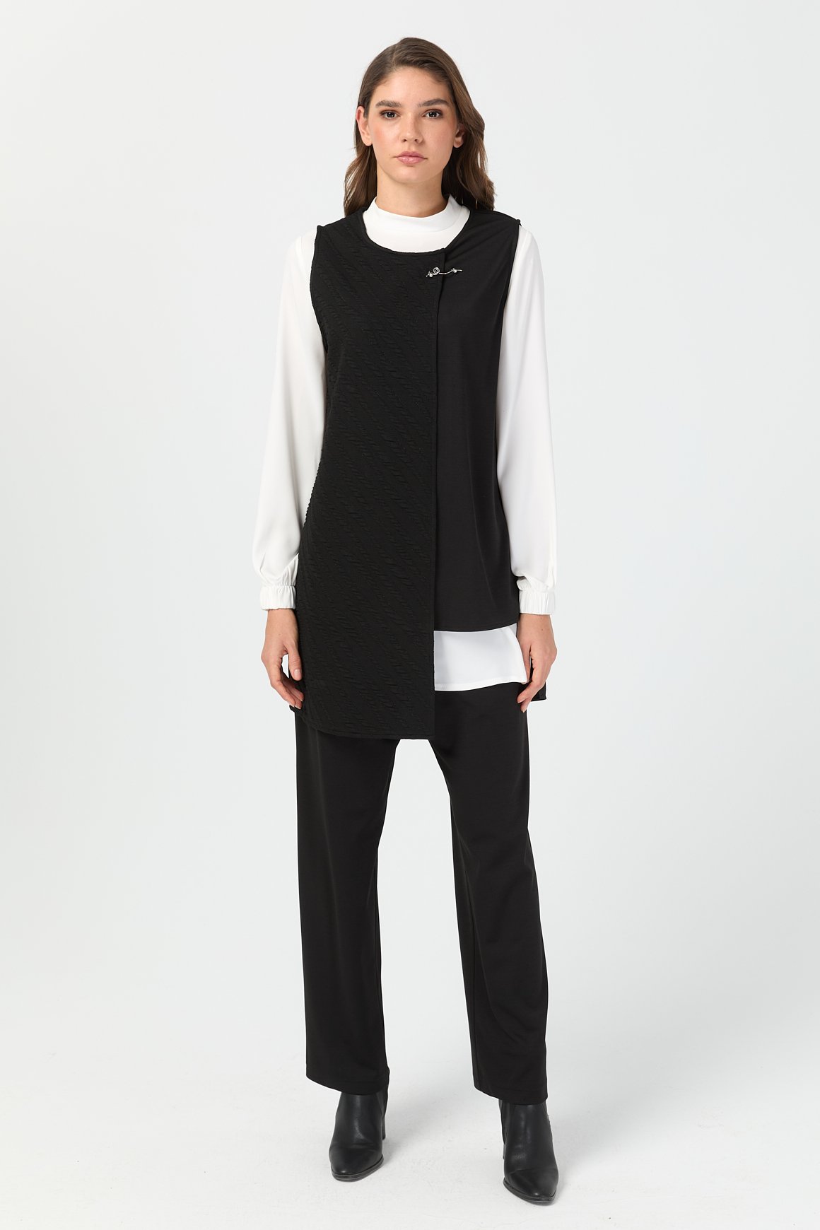 Üçlü Pantolonlu Takım  Siyah