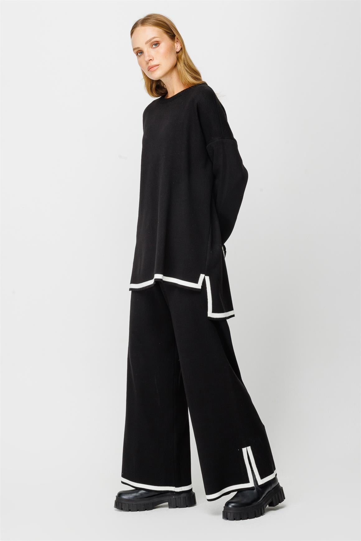 Yırtmaç Detaylı Triko Pantolonlu Takım  Siyah