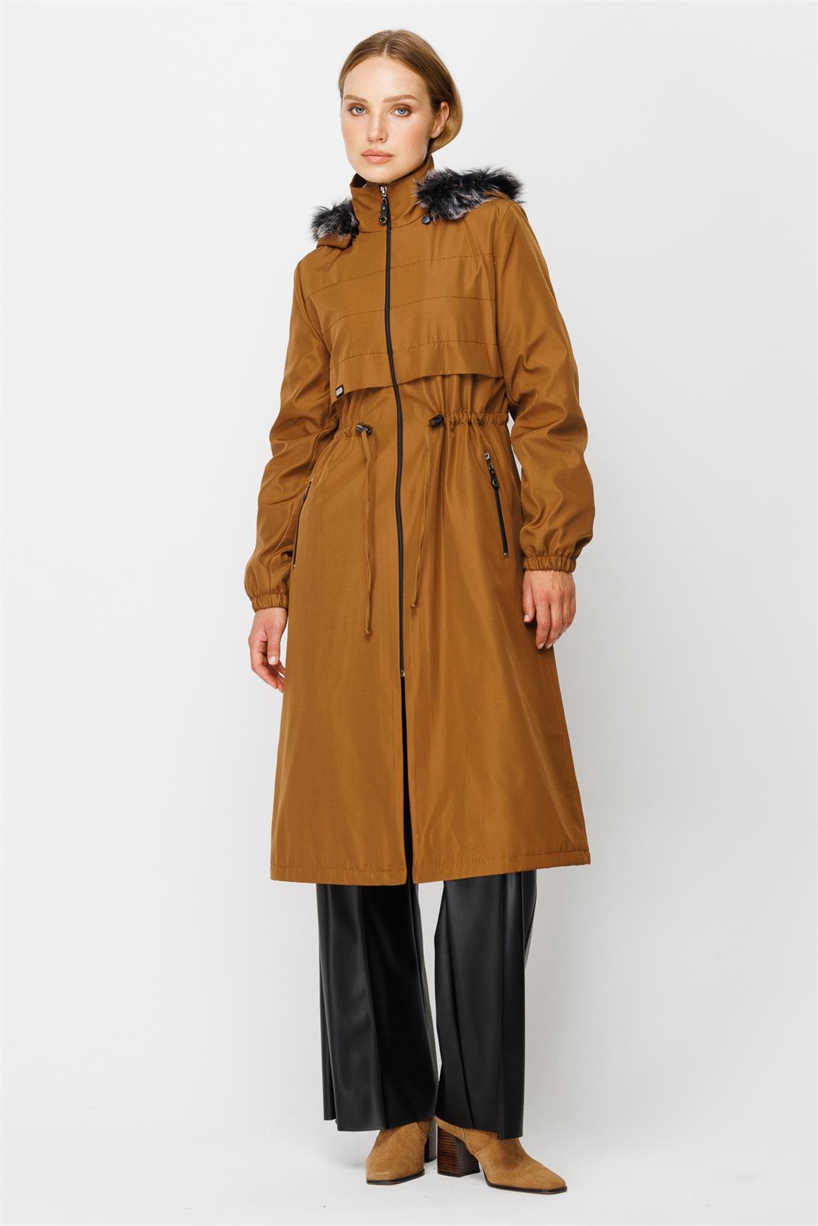 Dikiş Detaylı Ara Boy Parka  Taba