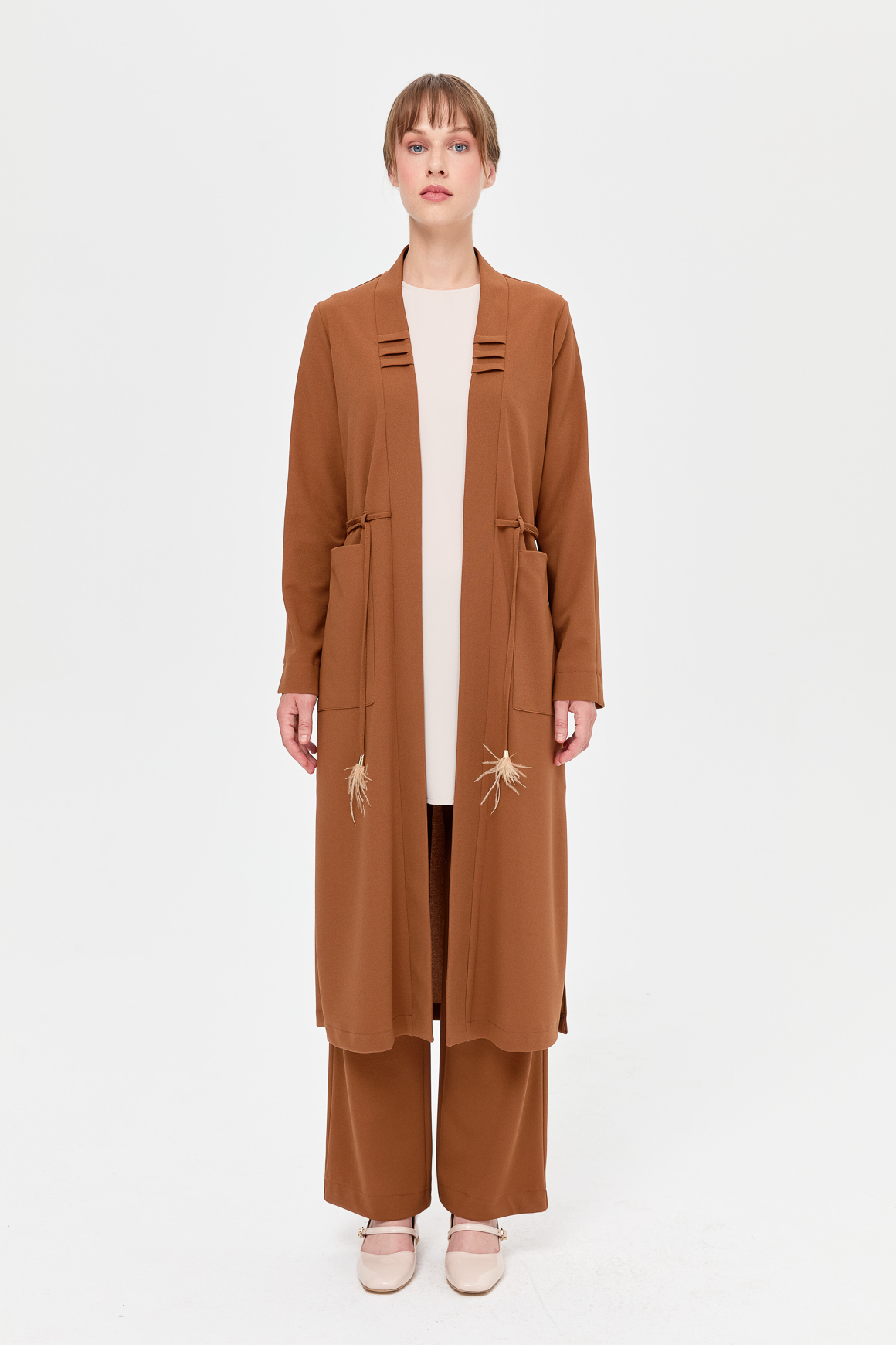 Krep Kumaş Biye Detaylı Üçlü Takım  Taba