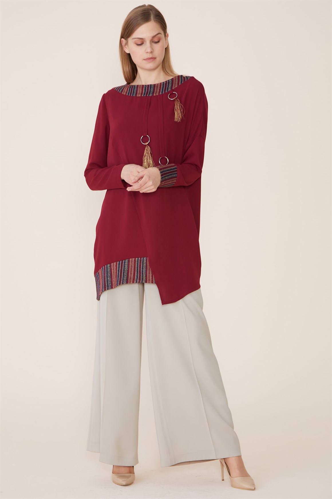 Bordo - Yakası Püsküllü Tunik
