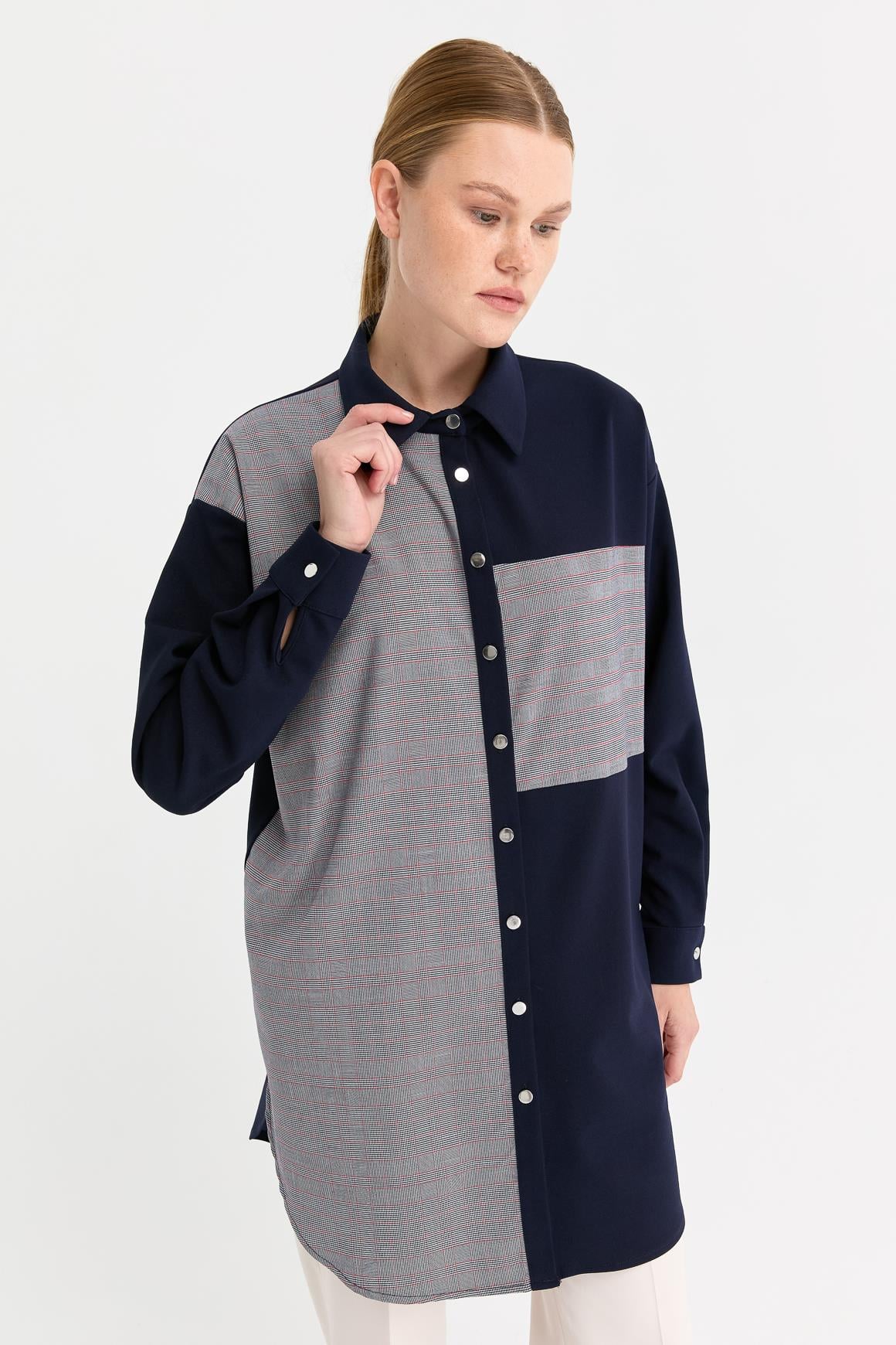 Plaid Detailed Comfortable Fit Tunic - Navy