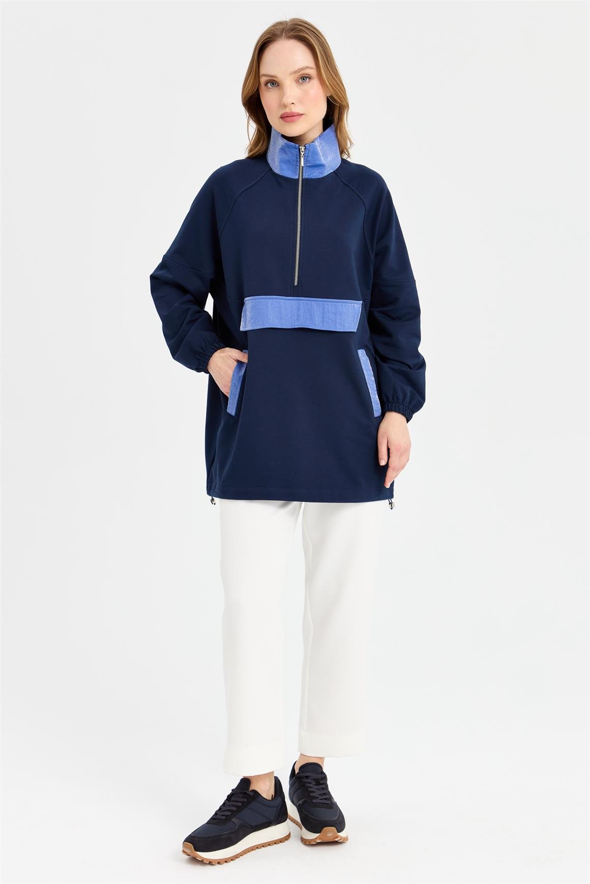 Parlak Garnili Sweatshirt  Laci