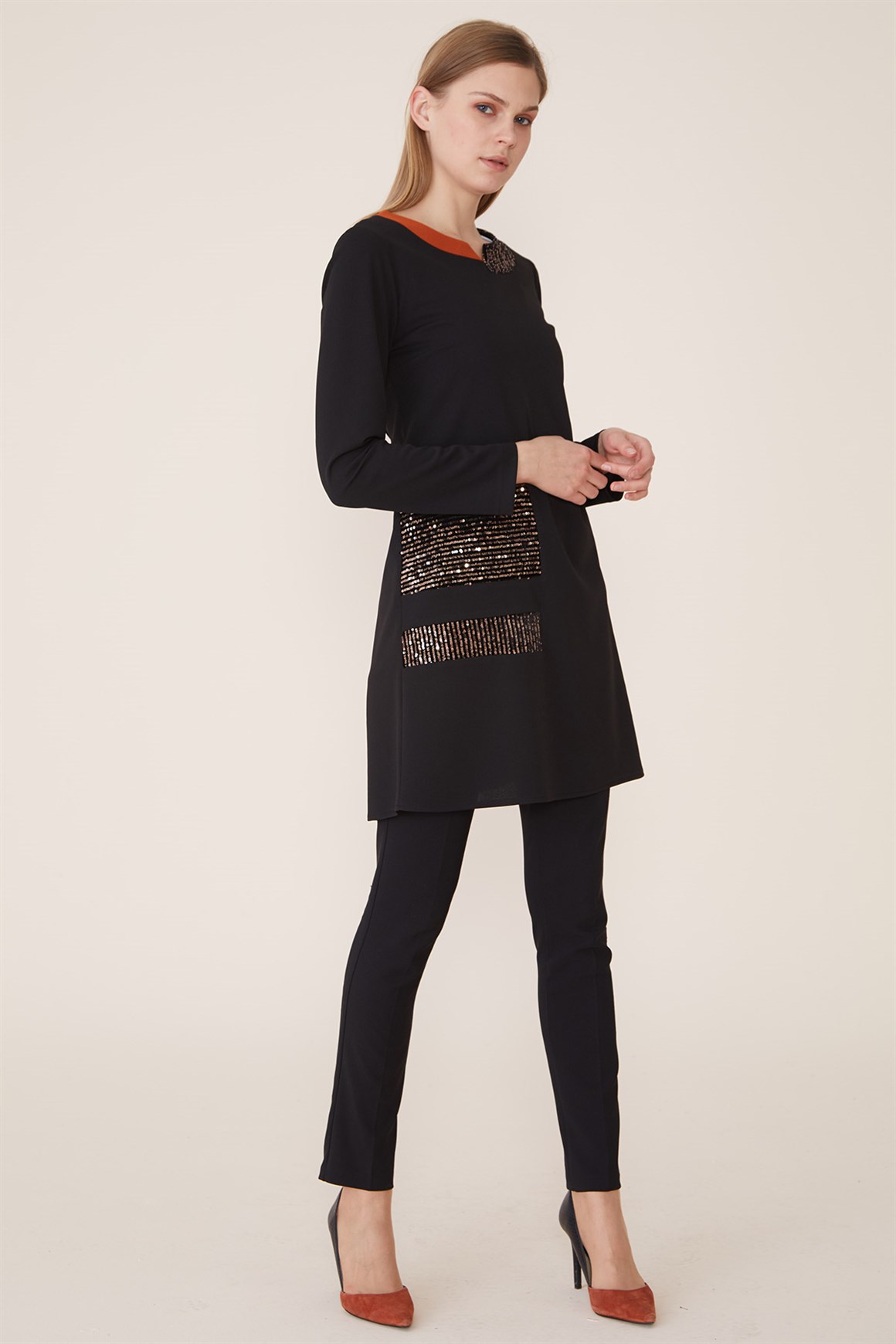 Black - Stamp Combined Tunic