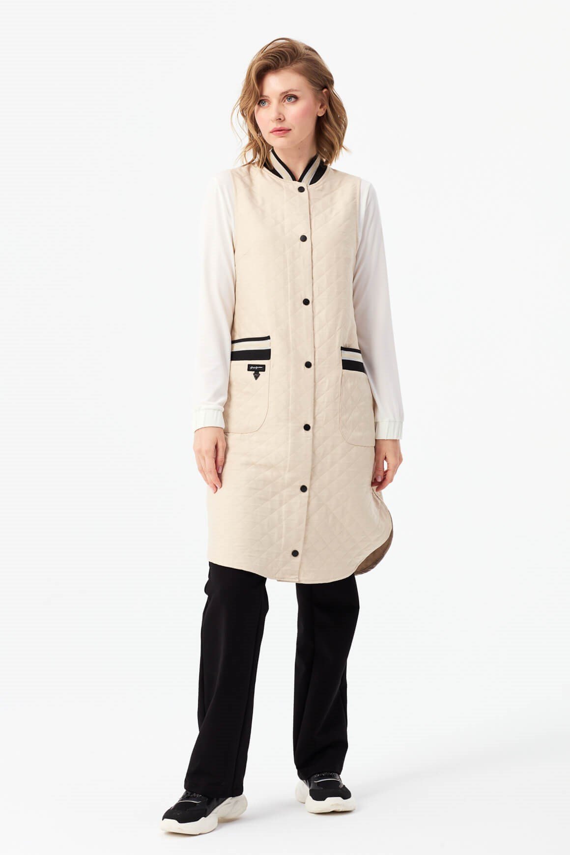 Kapitone Görünümlü Baharlık Yelek  Bej