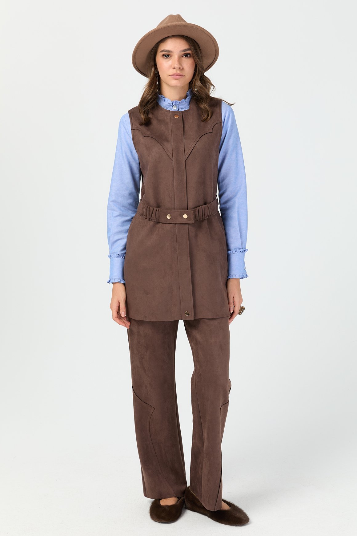 Kemer Detaylı Süet Yelek  Kahve