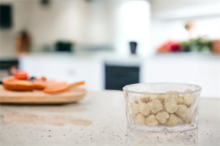 Akrilik Prizma Çerezlik Şeffaf Kase