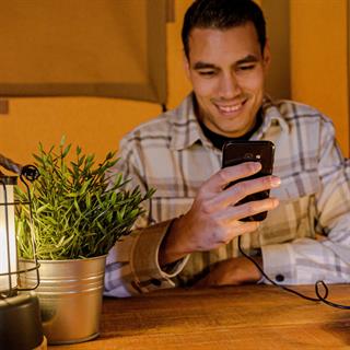 Brennenstuhl Şarjlı 370 Lümen Kamp Lambası & Powerbank