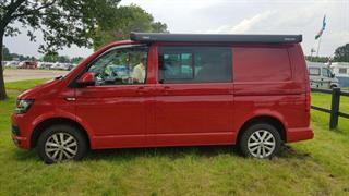 Thule 4200 Transporter Tentesi (2.60x2.00) Braket Dahil