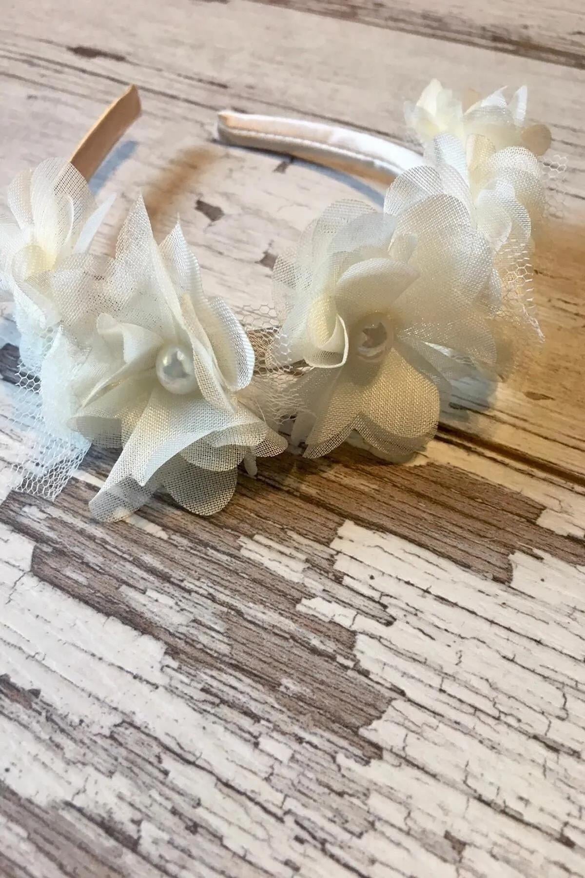 7 Flower Cream Color Satin Coated Girls Frıda Party and Special Day Crown