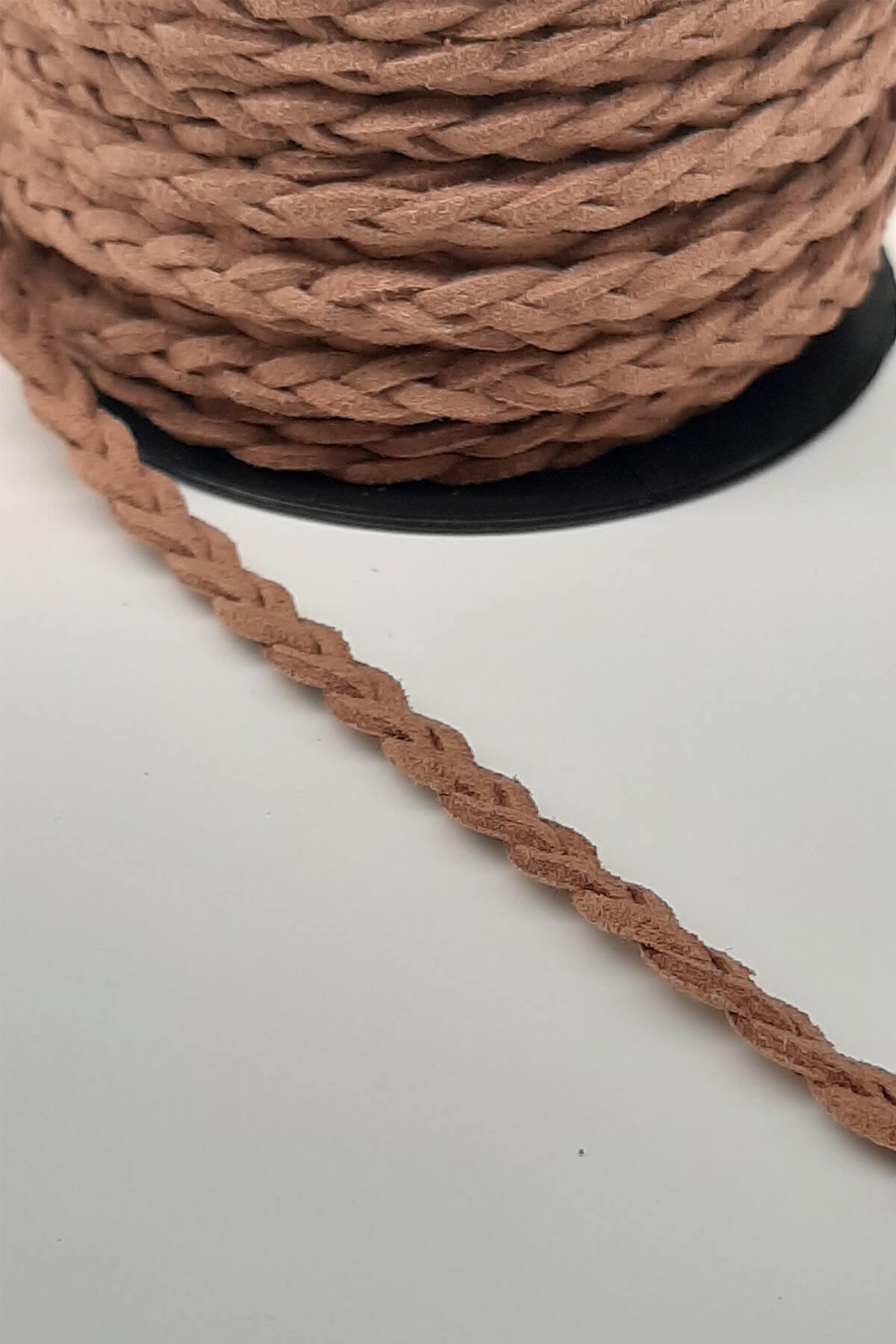 Light Brown Suede Knitting Rope