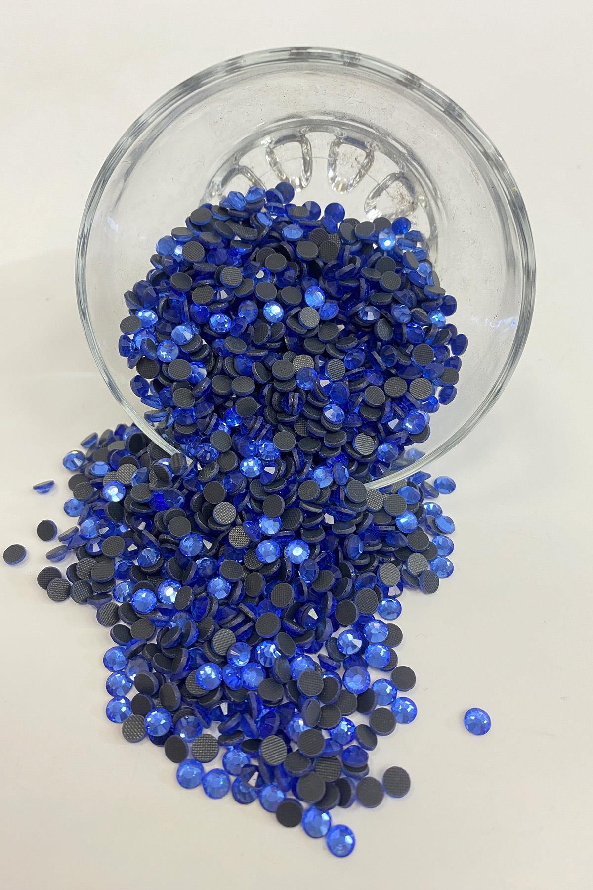 Açık Mavi Ütüyle Yapışan Boncuk Ss20 5mm Yapıştırma Taş 25 grm