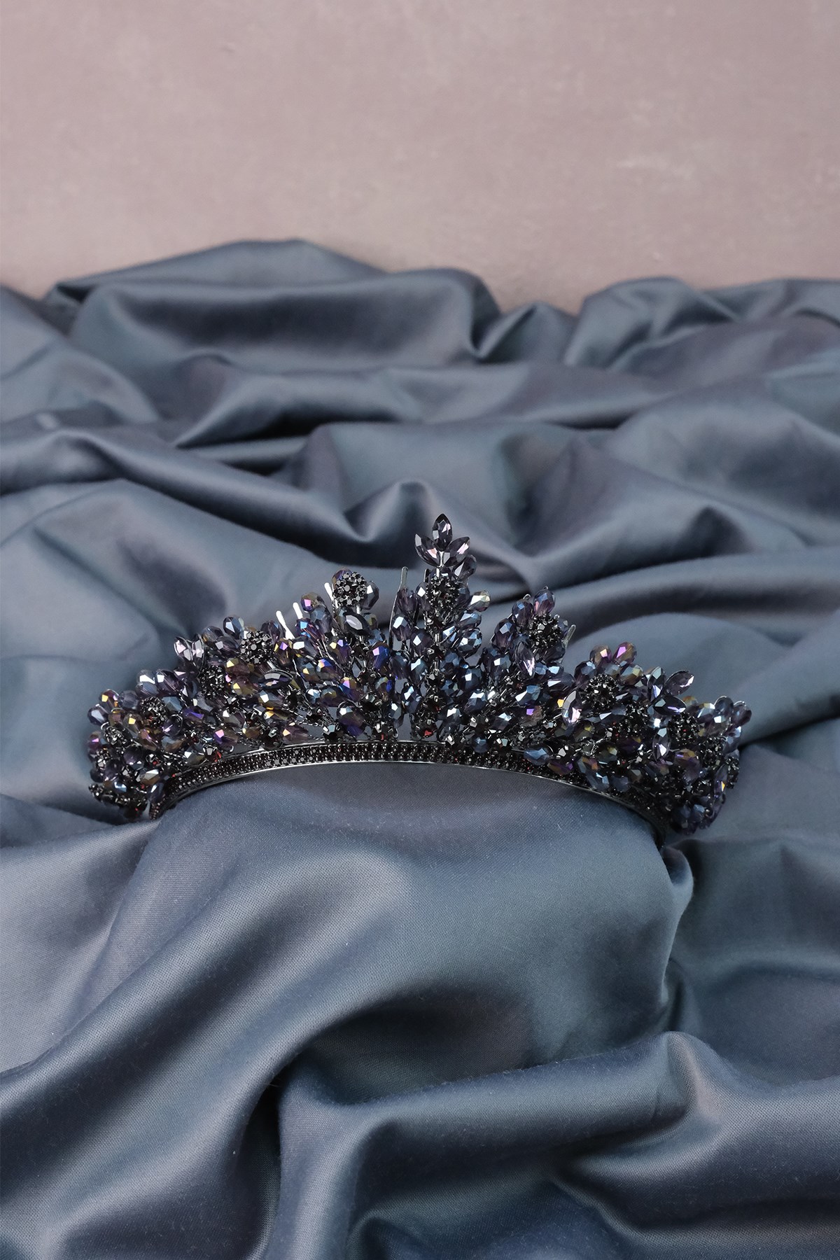Akbahar Bridal Henna Crown